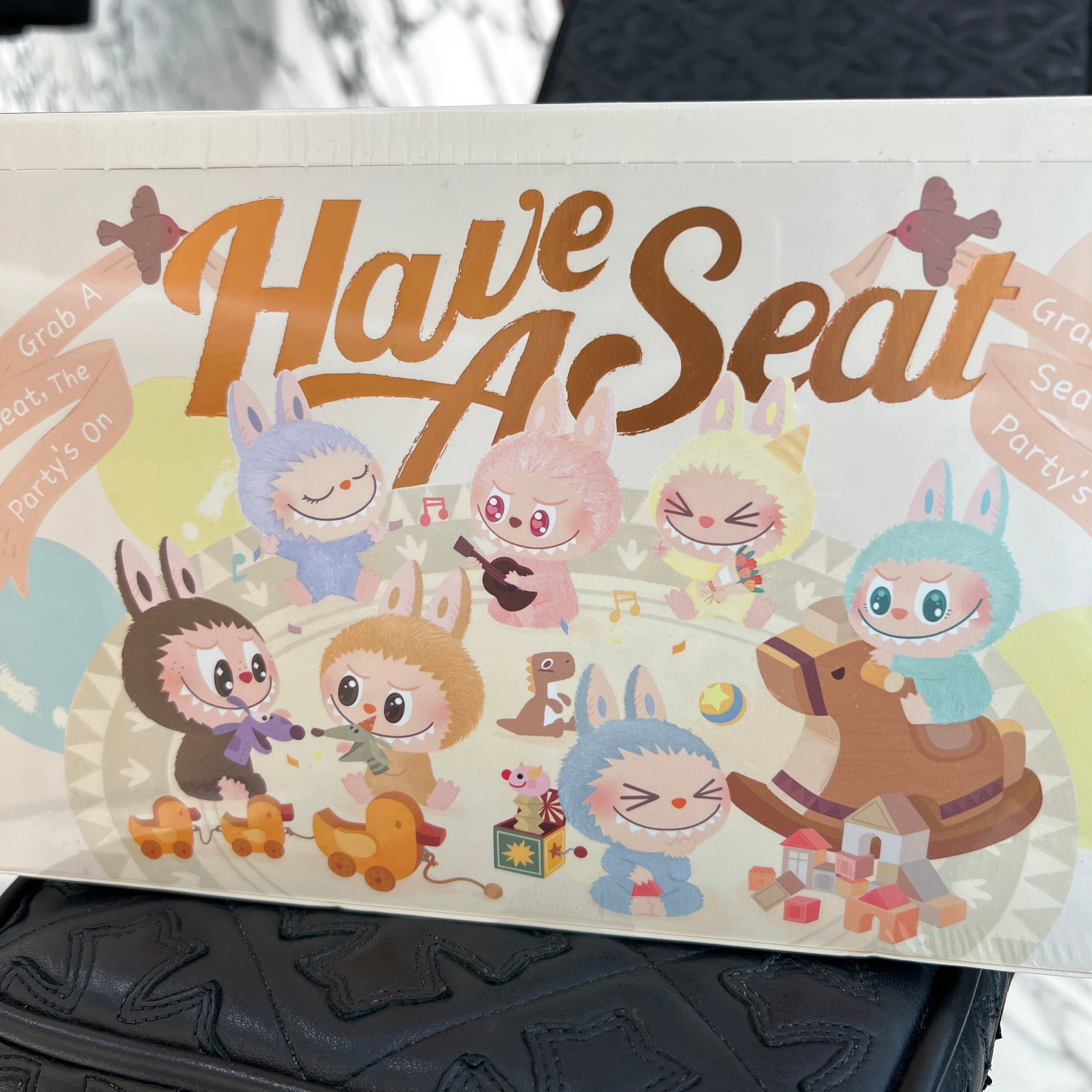 POP MART The Monsters Have A Seat LABUBU ポップマート ザ・モンスターズ ハヴアシート ラブブ ストラップ