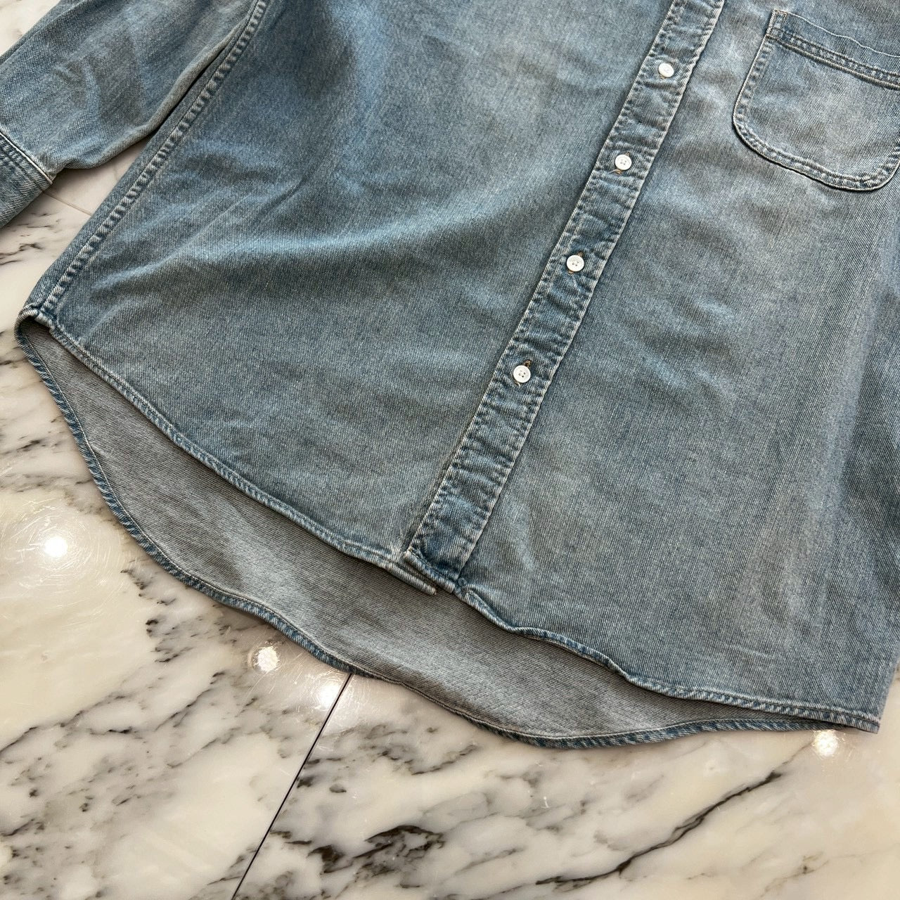 CELINE Oversize Wash Denim Shirt 141-250303-AS-21 Size XS セリーヌ オーバーサイズ ウォッシュ デニムシャツ サイズXS