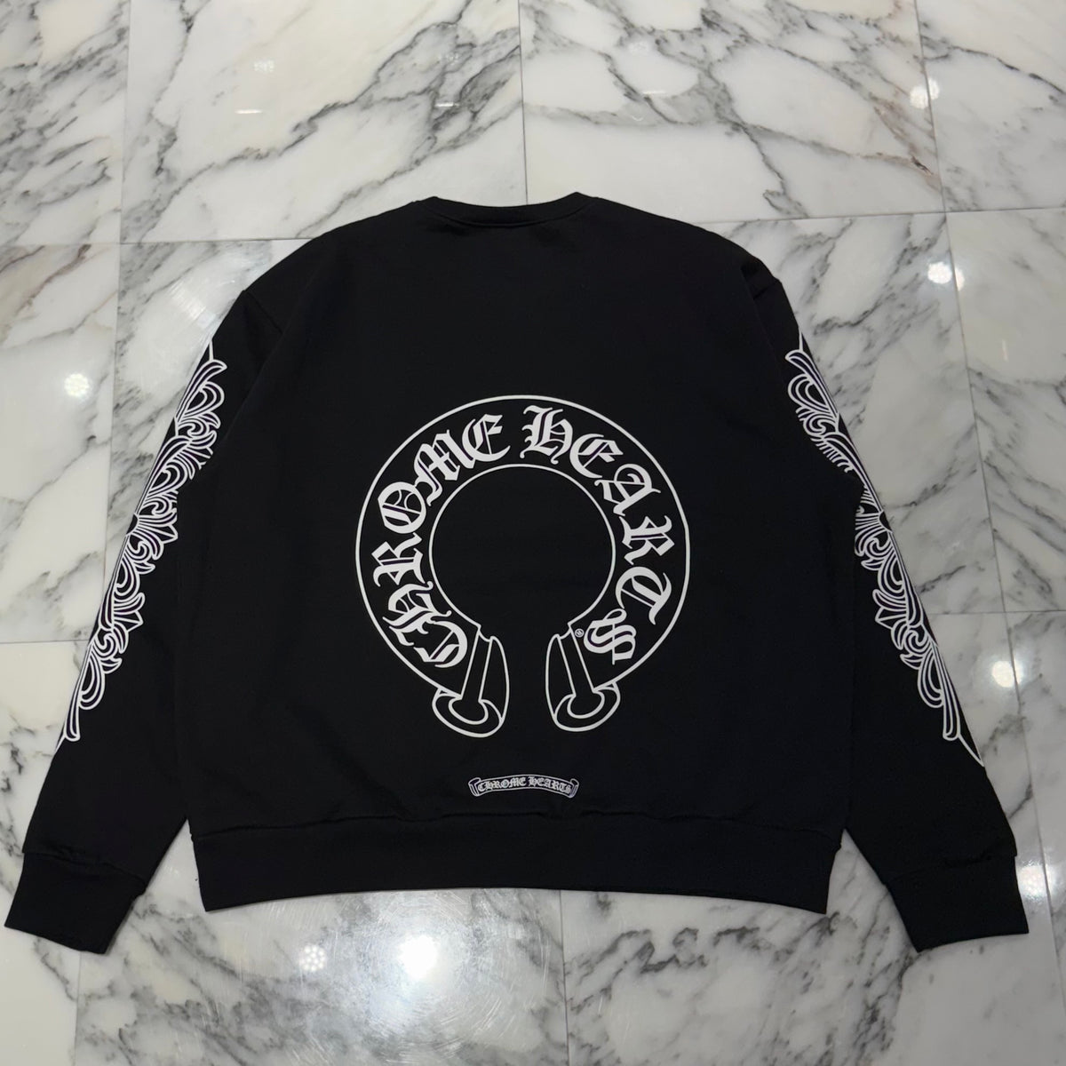 CHROME HEARTS Floral Cross Horseshoe Crewneck Sweat Shirts CHROME HEARTS Floral Cross Horseshoe Crewneck Sweat Shirts