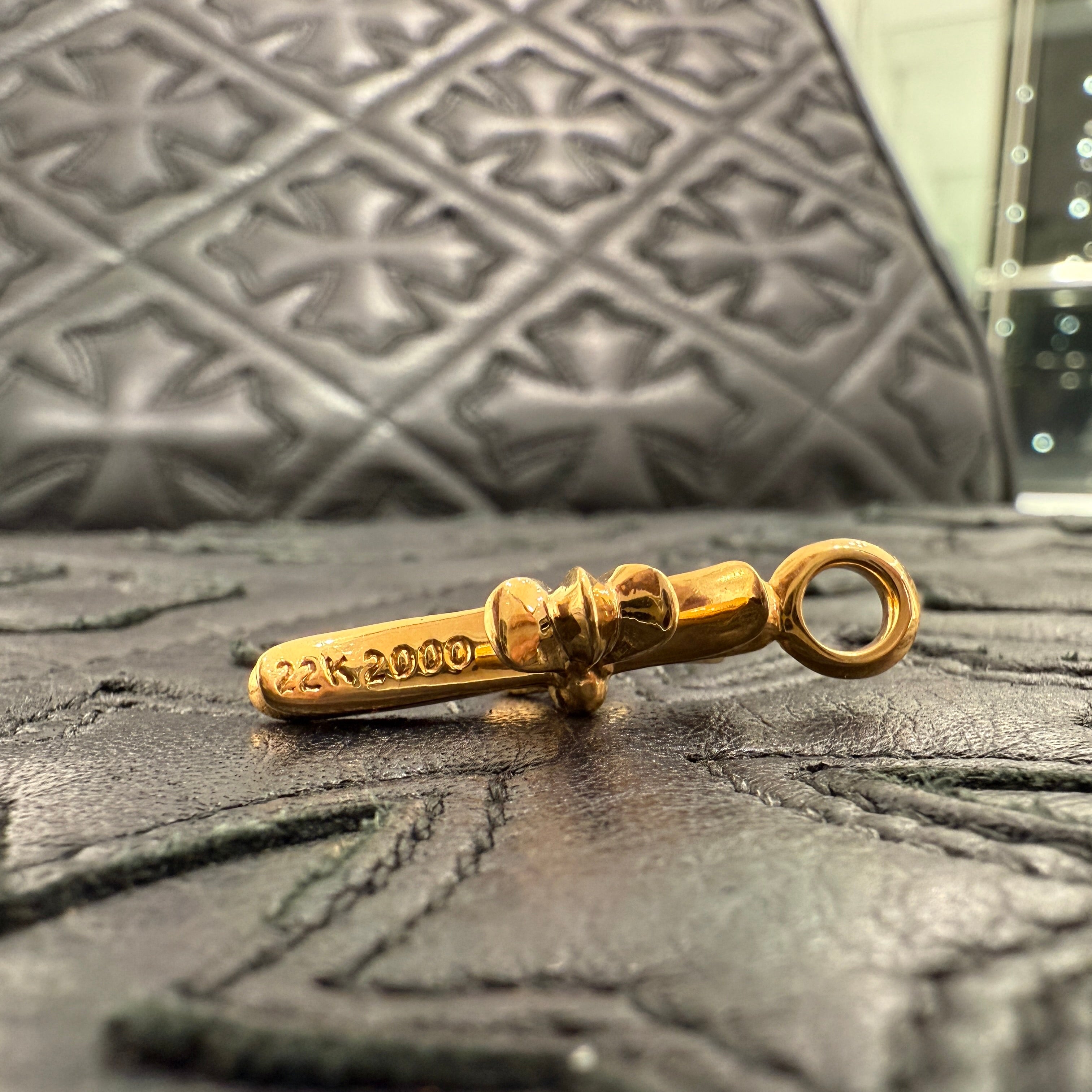 CHROME HEARTS 22K Tiny Fat Cross Pave Diamond Pendant Top クロム