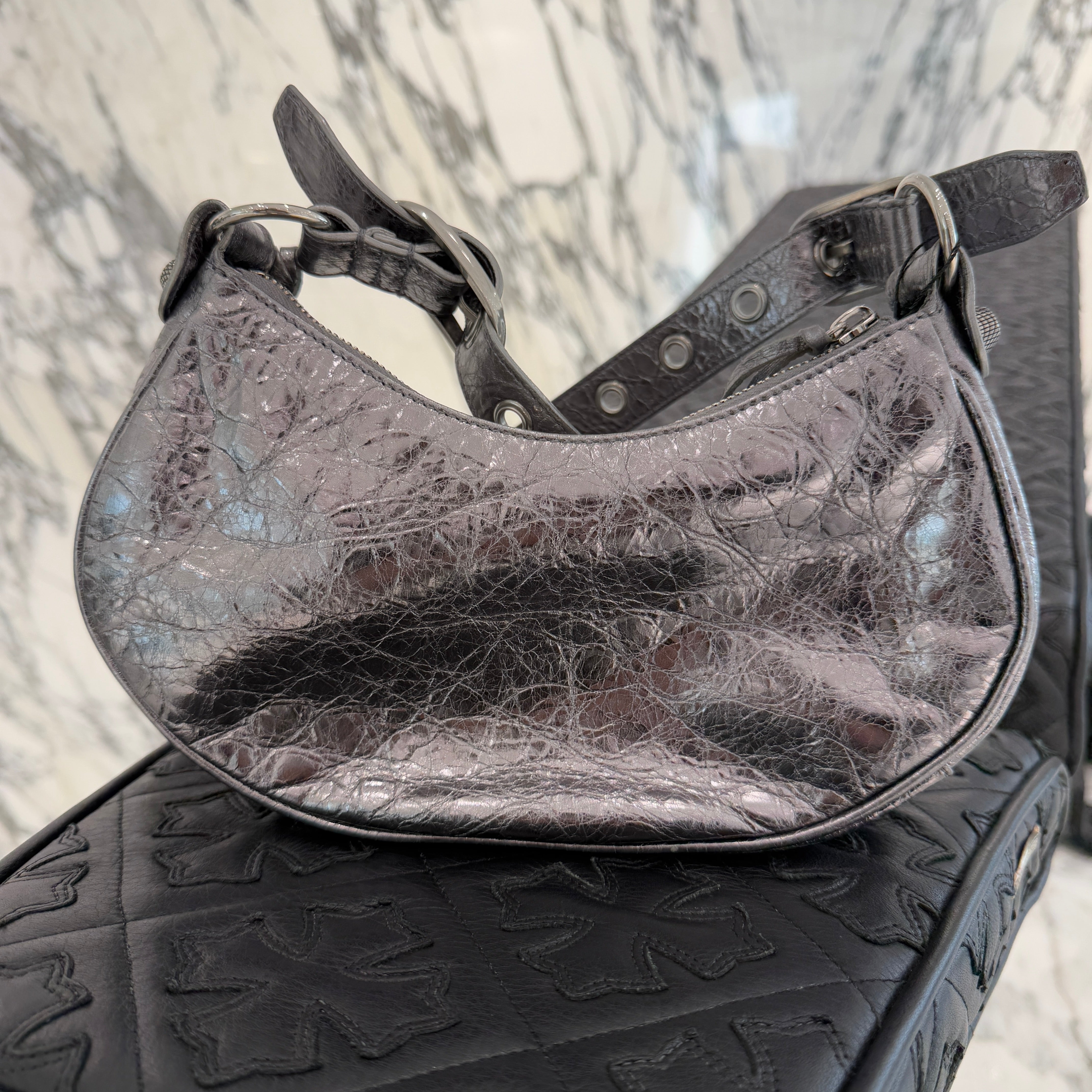 BALENCIAGA 2023AW Le Cagole Mini Shoulder Bag 6958140GT3Y8103 バレンシアガ ル・カゴール ミニショルダーバッグ