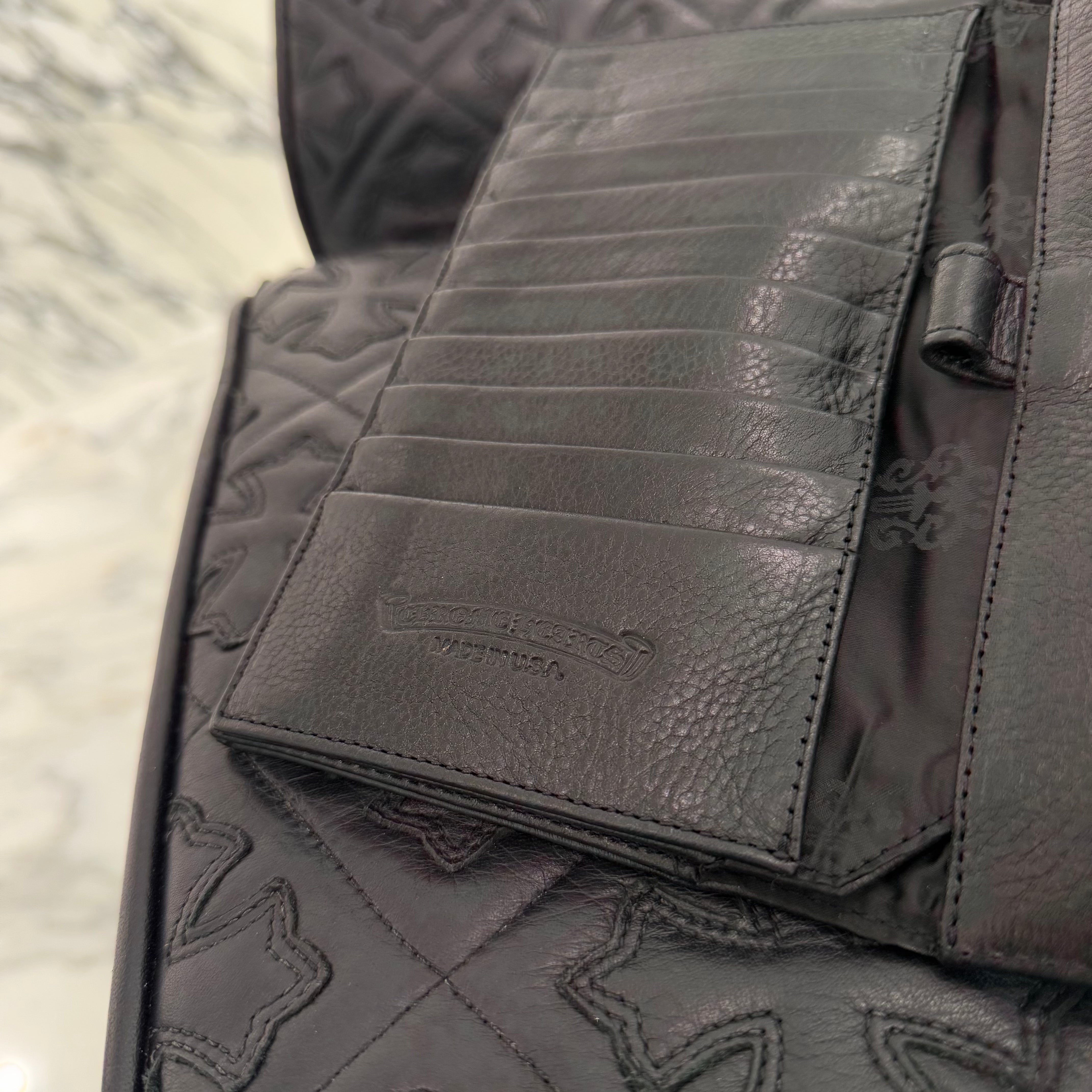 CHROME HEARTS Cemetery Leather Cross Patch Wave Cross Ball Wallet クロムハーツ セメタリーレザークロスパッチ ウェーブクロスボール ウォレット