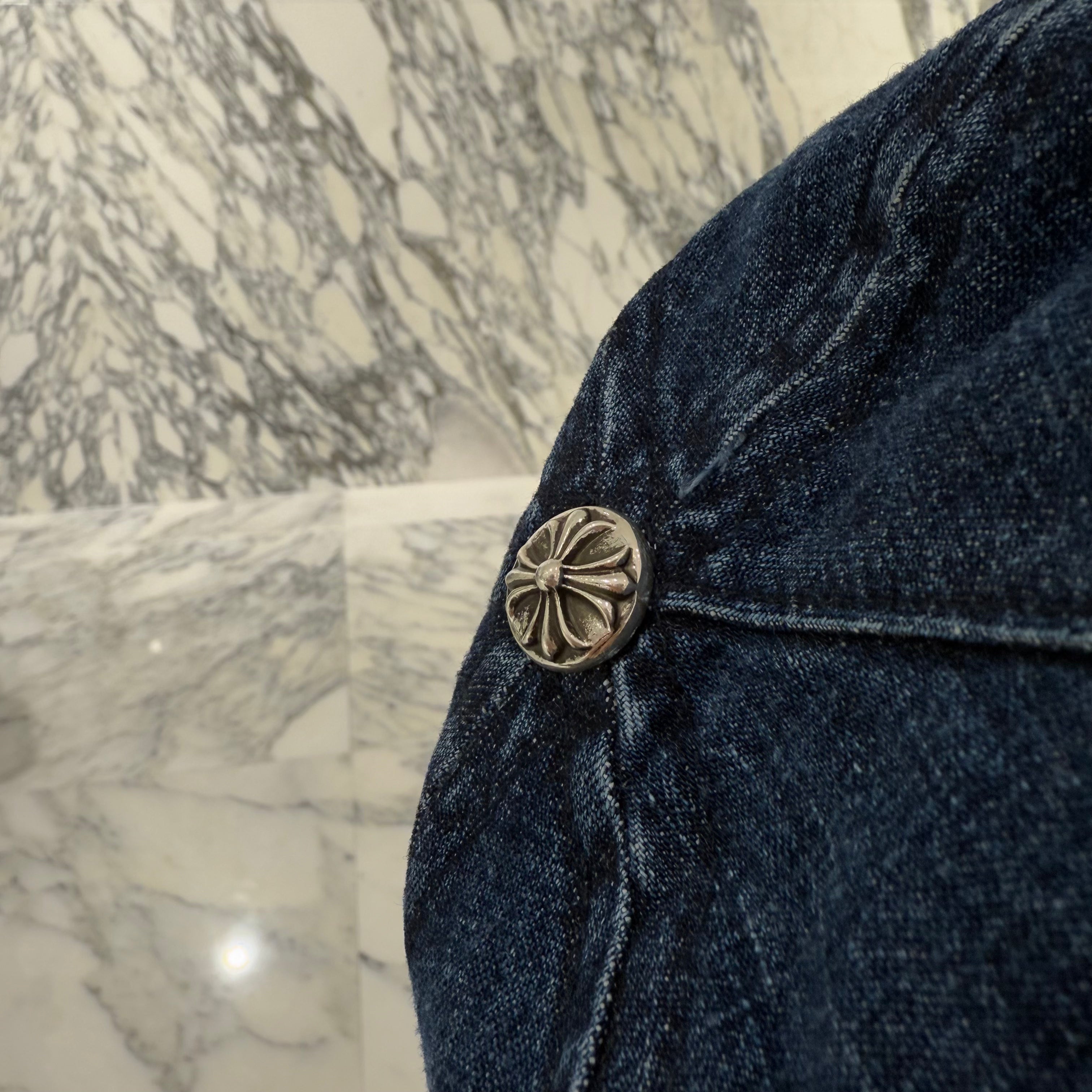 CHROME HEARTS 2024SS Vine Dagger Embroidery Denim Trucker Cap Size ONE SIZE（53-60）クロムハーツ ヴァインダガー 刺繍 デニム トラッカーキャップ サイズONE SIZE（53-60）