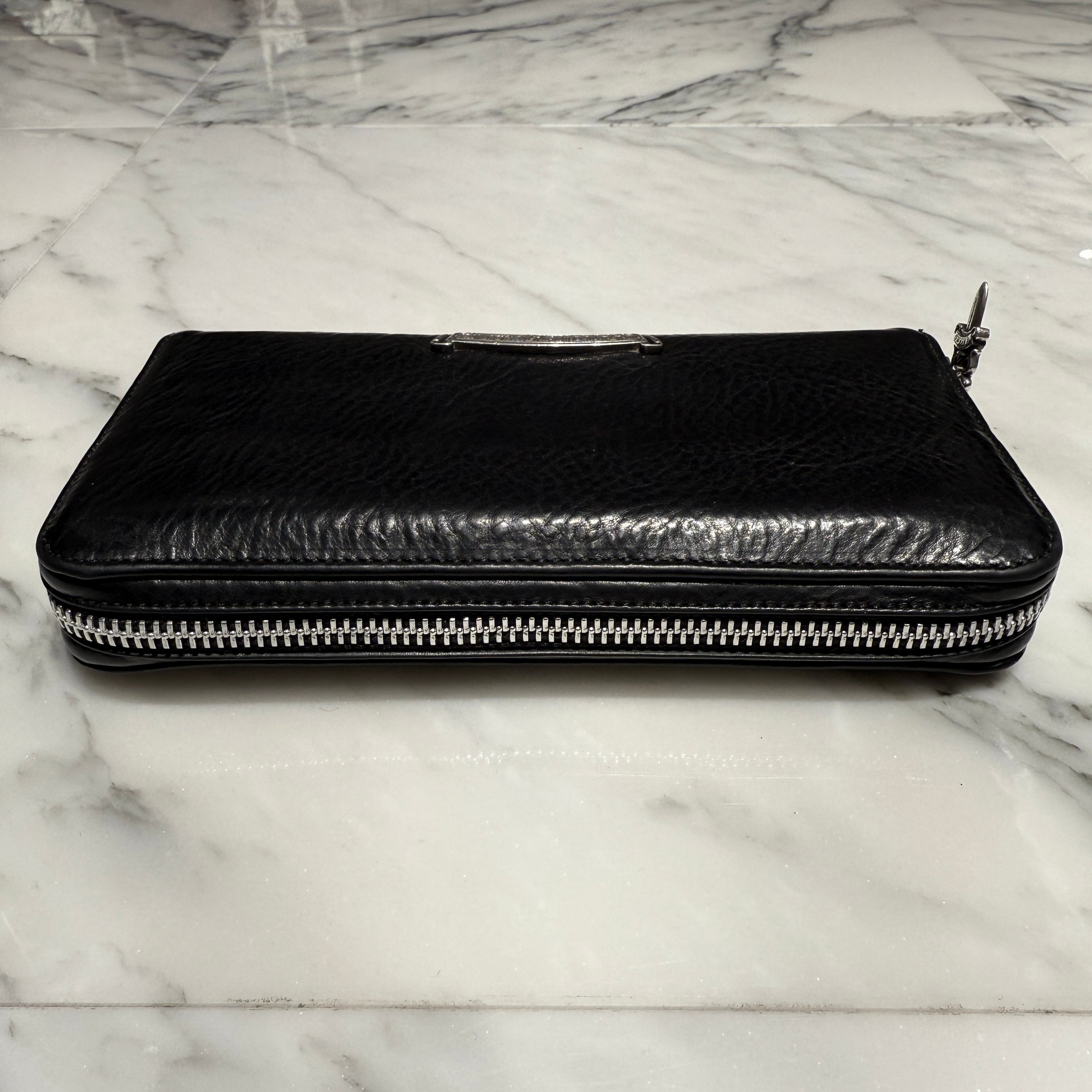 CHROME HEARTS Scroll Label REC F ZIP #2 Leather Wallet クロム