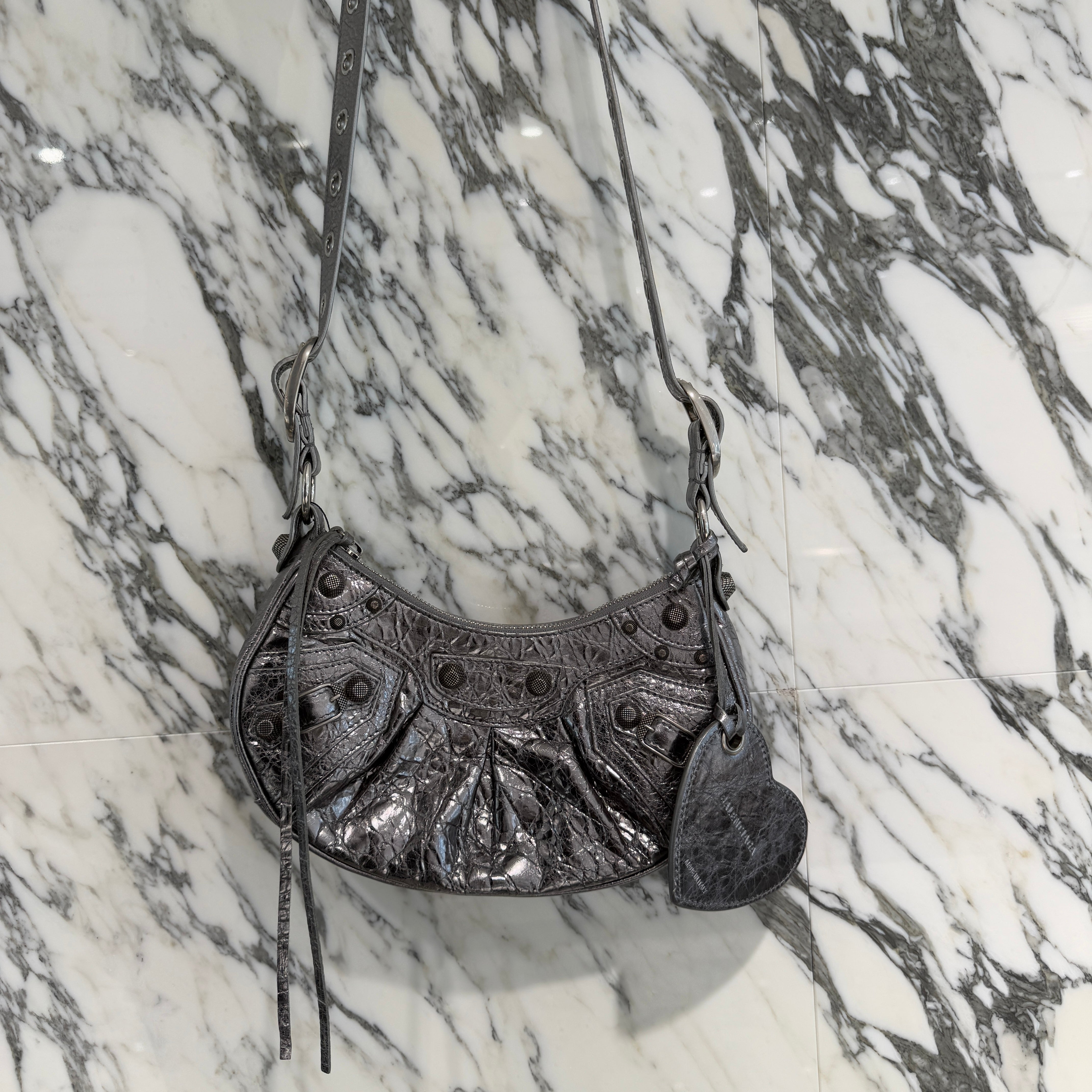 BALENCIAGA 2023AW Le Cagole Mini Shoulder Bag 6958140GT3Y8103 バレンシアガ ル・カゴール ミニショルダーバッグ