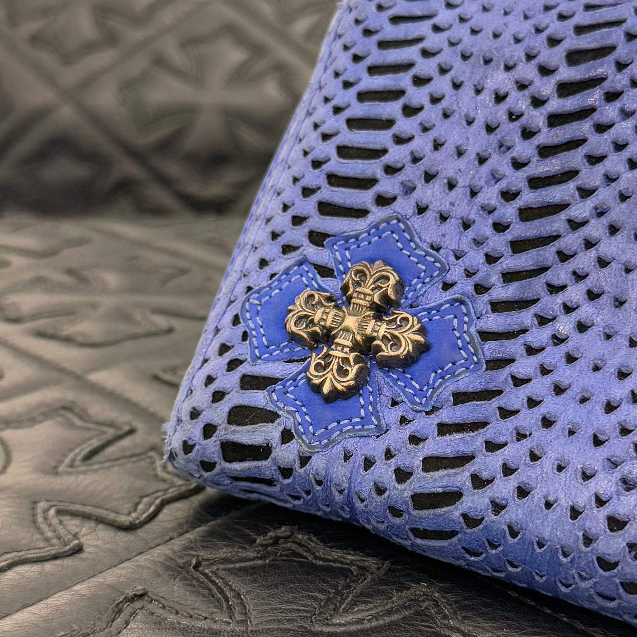 CHROME HEARTS Filigree Cross Leather Patch Blue Wallet クロムハーツ フィリグリークロス レザーパッチ ウォレット