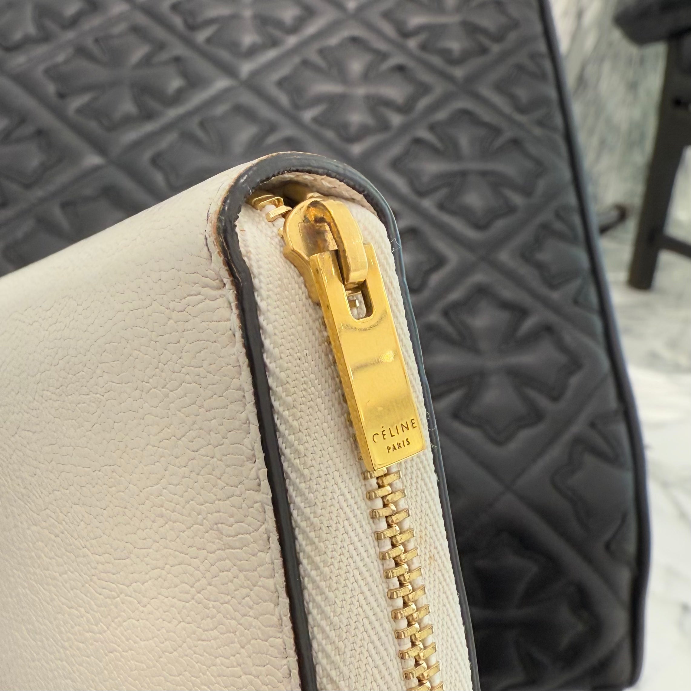 CELINE Leather Round Zipper Long Wallet "WHITE" セリーヌ レザー ラウンドファスナー ロングウォレット "ホワイト"