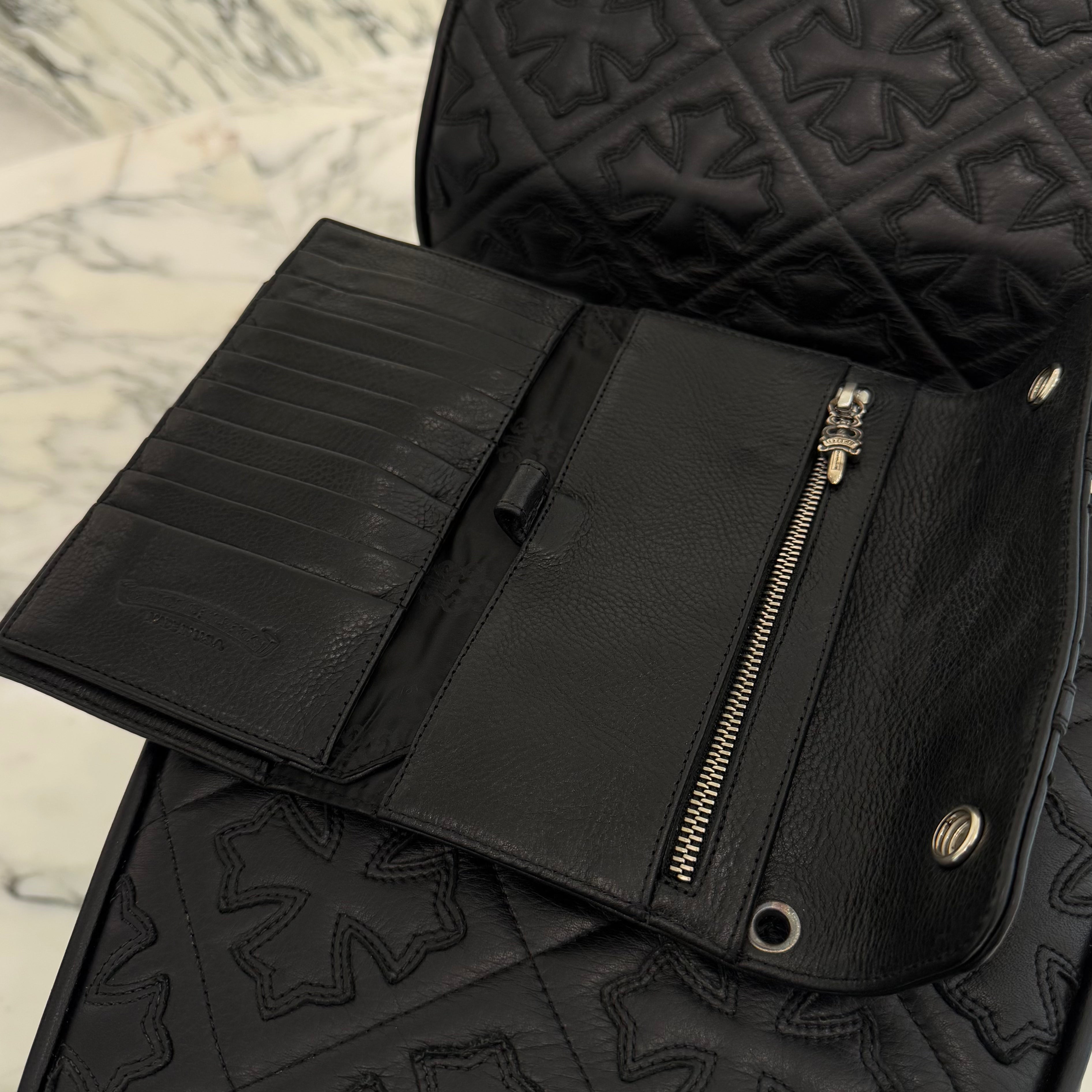 CHROME HEARTS Cemetery Leather Cross Patch Wave Cross Ball Wallet クロムハーツ セメタリーレザークロスパッチ ウェーブクロスボール ウォレット