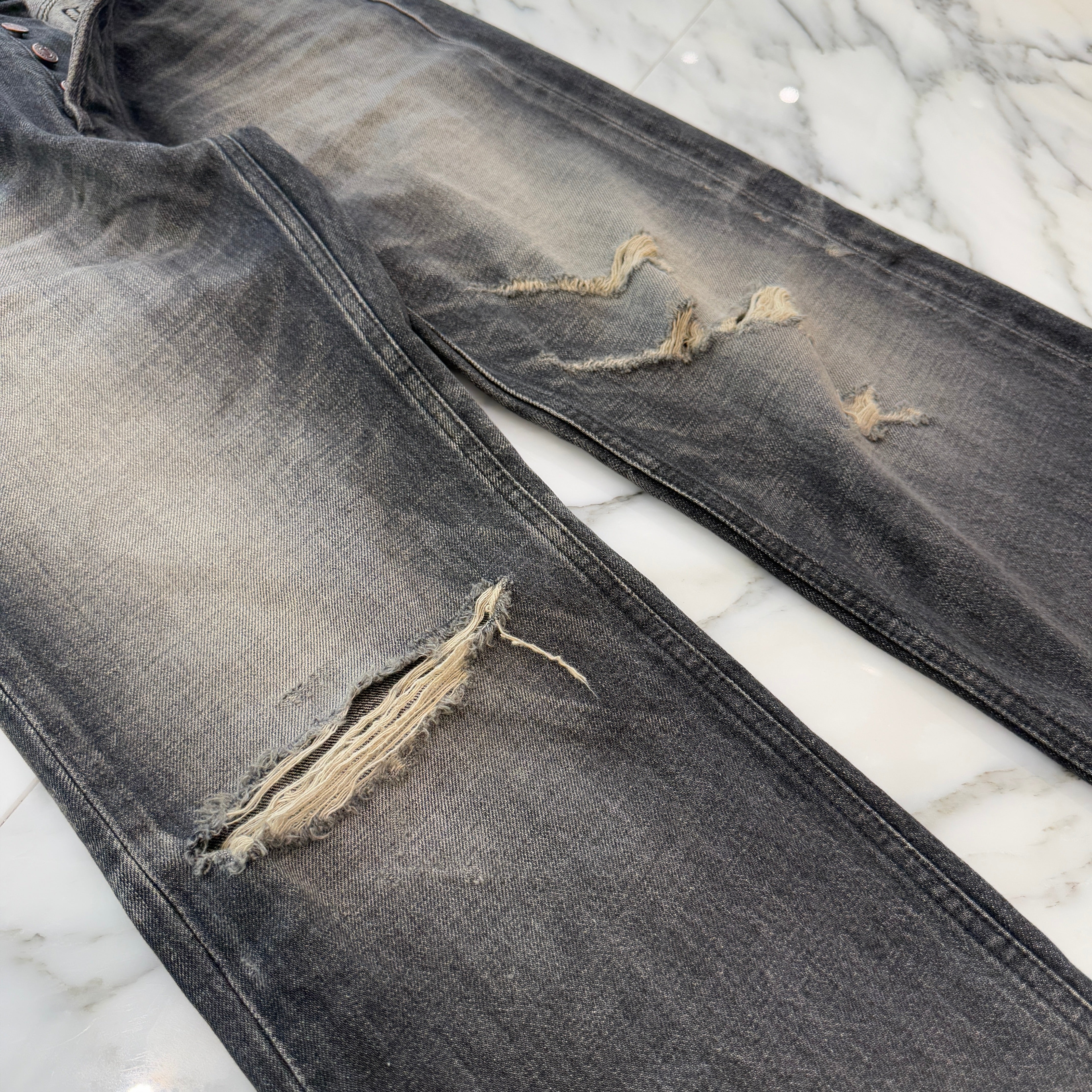 CELINE 2024SS Wesley Jeans In Black Destroyed Denim Pants 2N850247Y.06CK Size 26 セリーヌ ウェスリージーンズ イン ブラックデストロイデニムパンツ サイズ 26