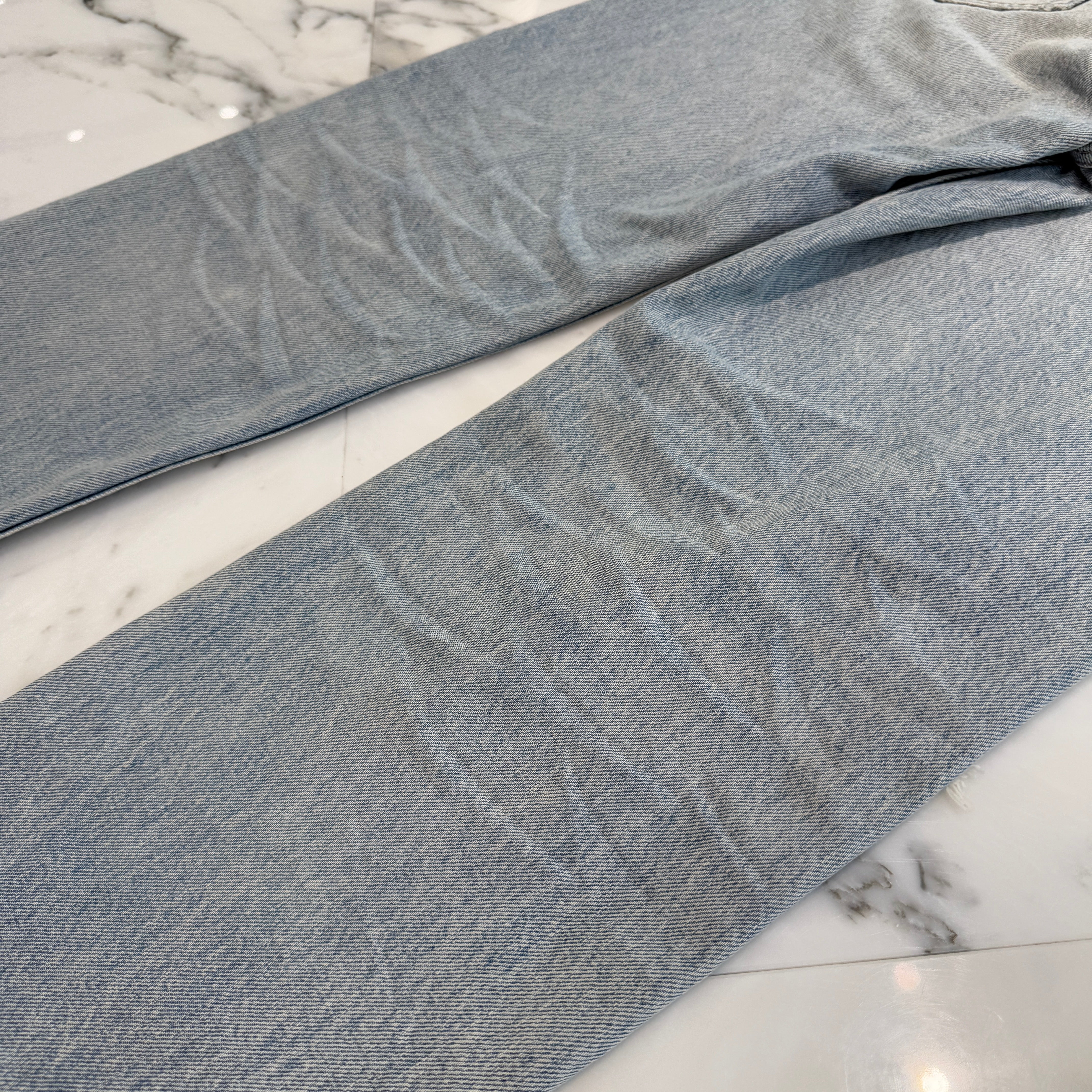 CELINE 2024SS Wesley Jeans In Breezy Point Wash Denim Pants N946629V.08ZY Size 26 セリーヌ ウェスリー ジーンズ イン ブリーズポイントウォッシュ デニムパンツ サイズ 26