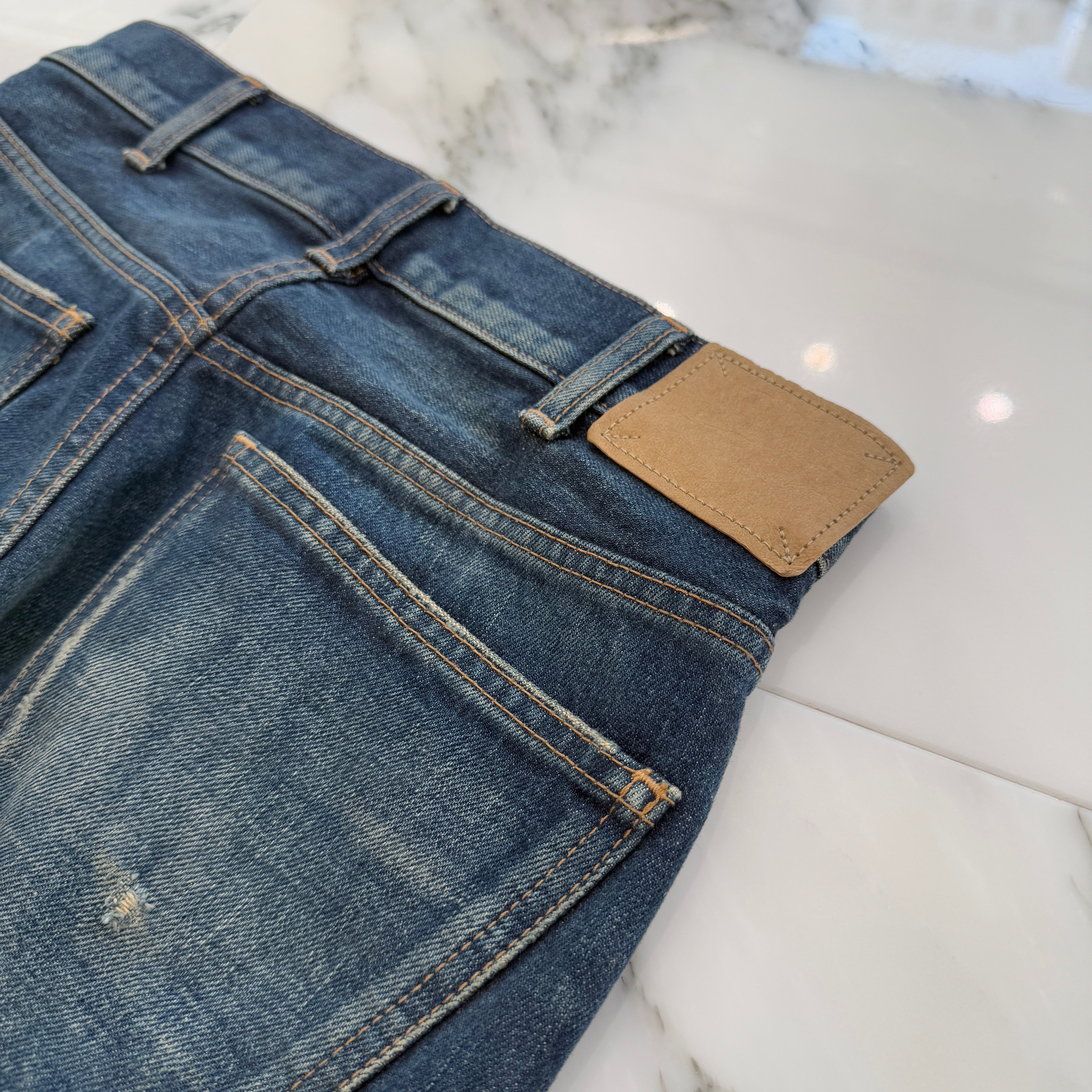 CELINE 2024SS Kurt Jeans In Destroyed Blue Marble Denim Pants 2N574664X.06UE Size 26 セリーヌ カートジーンズ イン デストロイド ブルーマーブルウォッシュ デニムパンツ サイズ 26