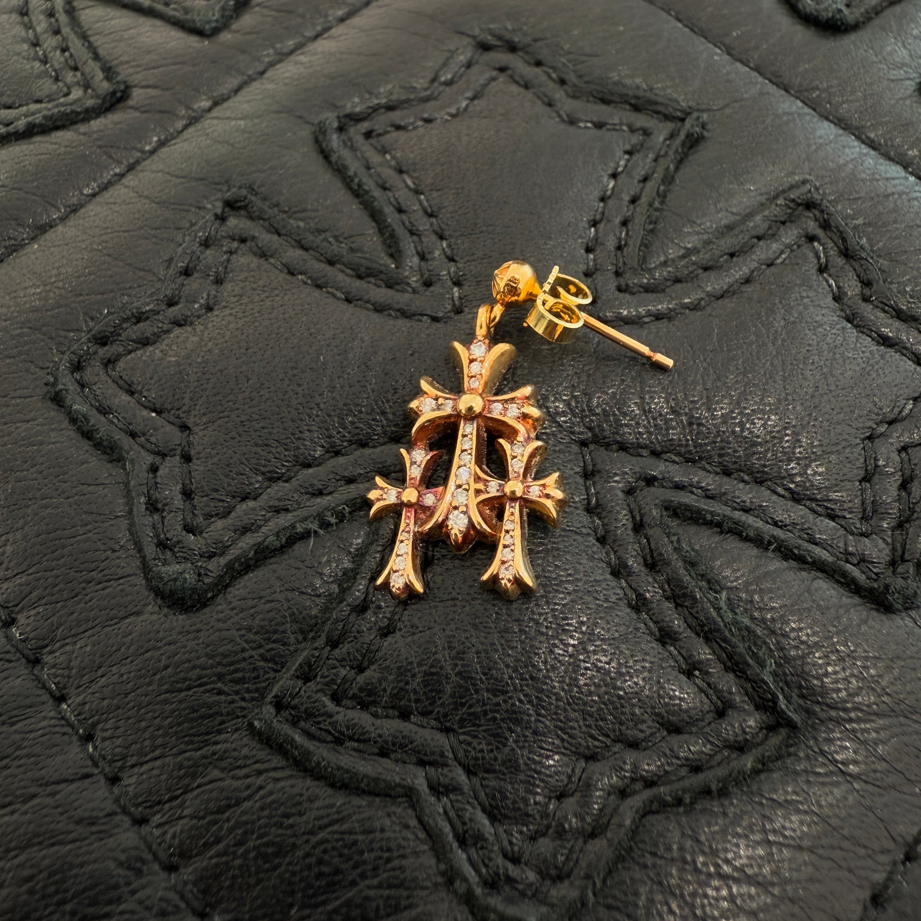 CHROME HEARTS 22K 3 Cemetery Cross Earring Pave Diamond クロムハーツ 22K 3セメタリークロス イヤリング パヴェダイヤモンド