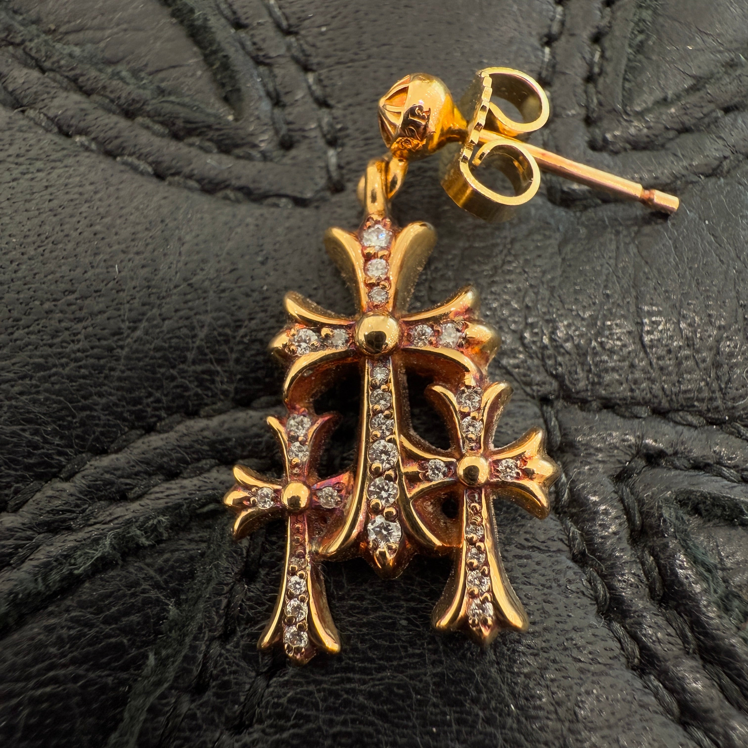 CHROME HEARTS 22K 3 Cemetery Cross Earring Pave Diamond クロムハーツ 22K 3セメタリークロス イヤリング パヴェダイヤモンド