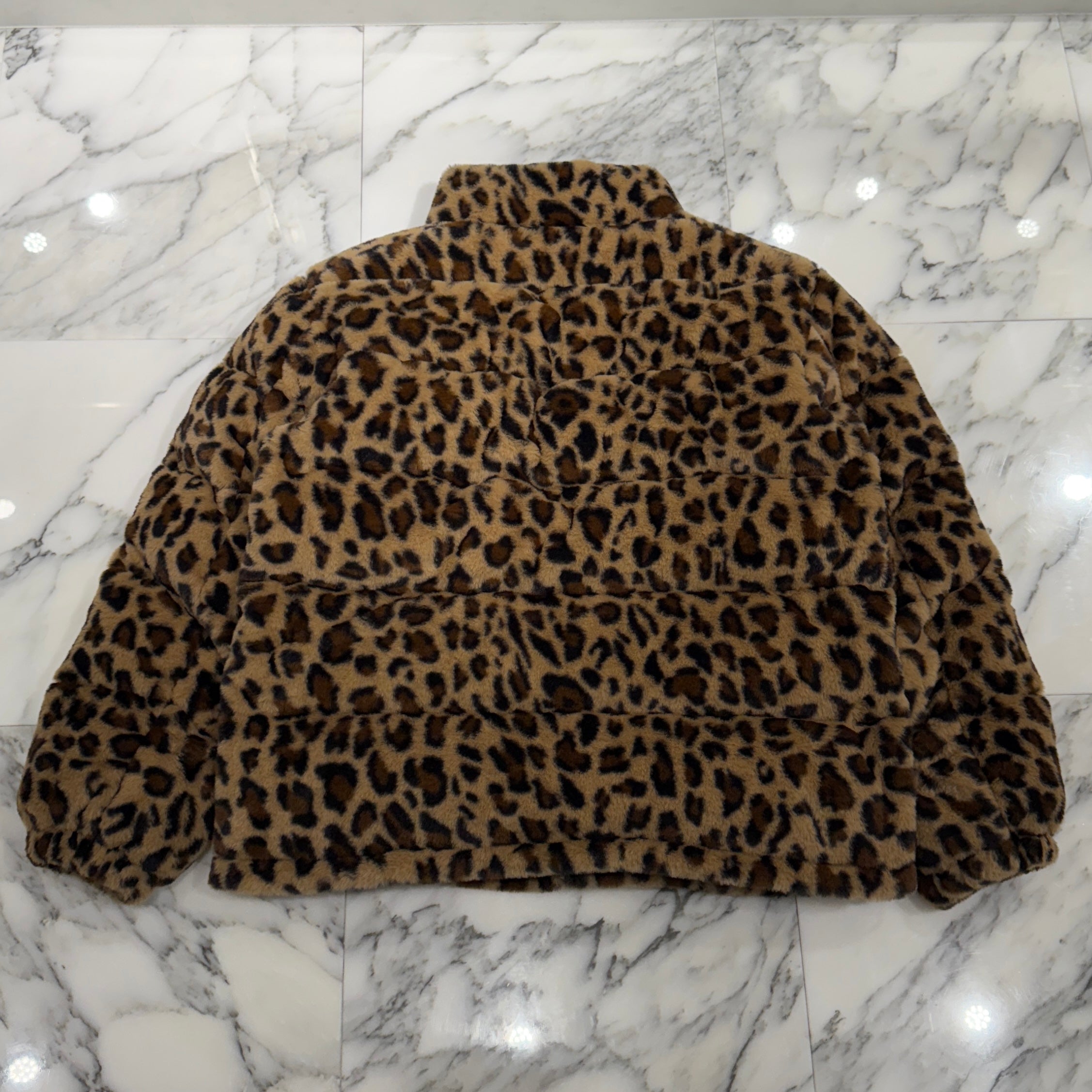 THE BLACK EYE PATCH × FIRST DOWN 2024AW LABEL LEOPARD Down Jacket F742118 Size L ブラックアイパッチ × ファーストダウン ラベル レオパード ダウンジャケット サイズL