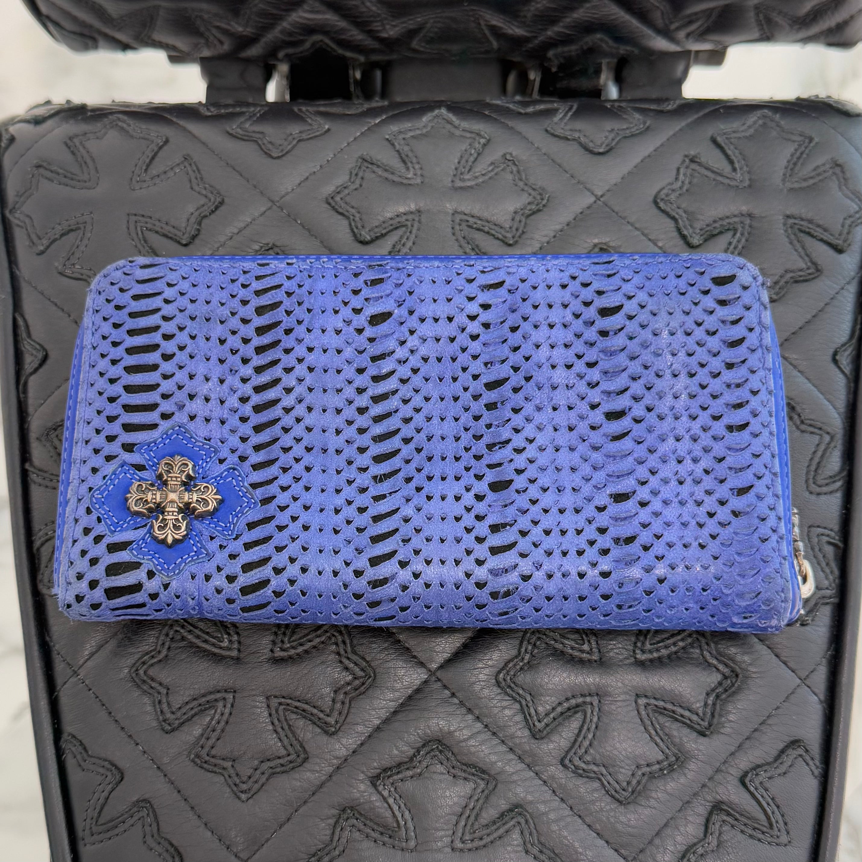 CHROME HEARTS Filigree Cross Leather Patch Blue Wallet クロムハーツ フィリグリークロス レザーパッチ ウォレット