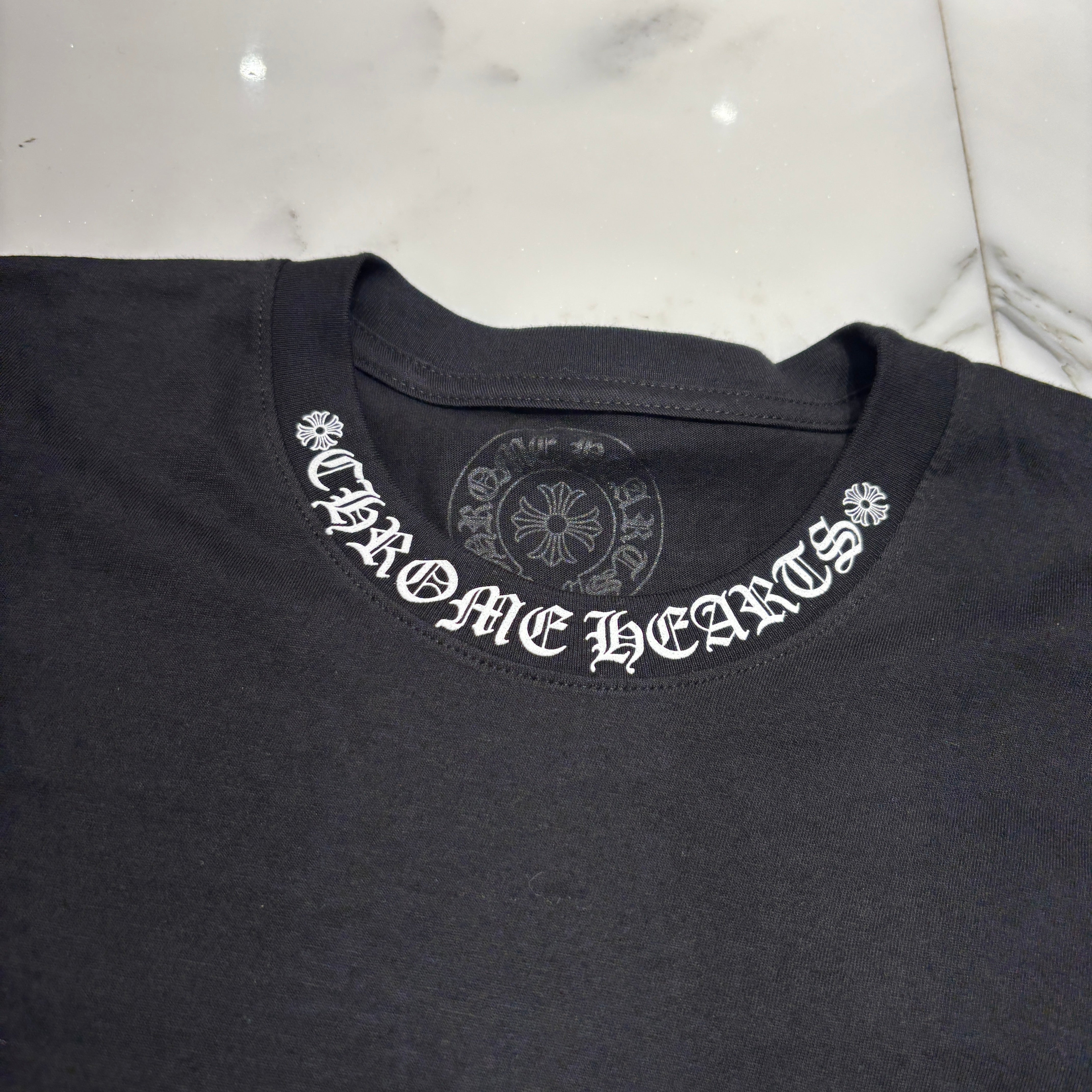 CHROME HEARTS Neck Logo Tee Size M クロムハーツ ネックロゴ Tシャツ サイズM