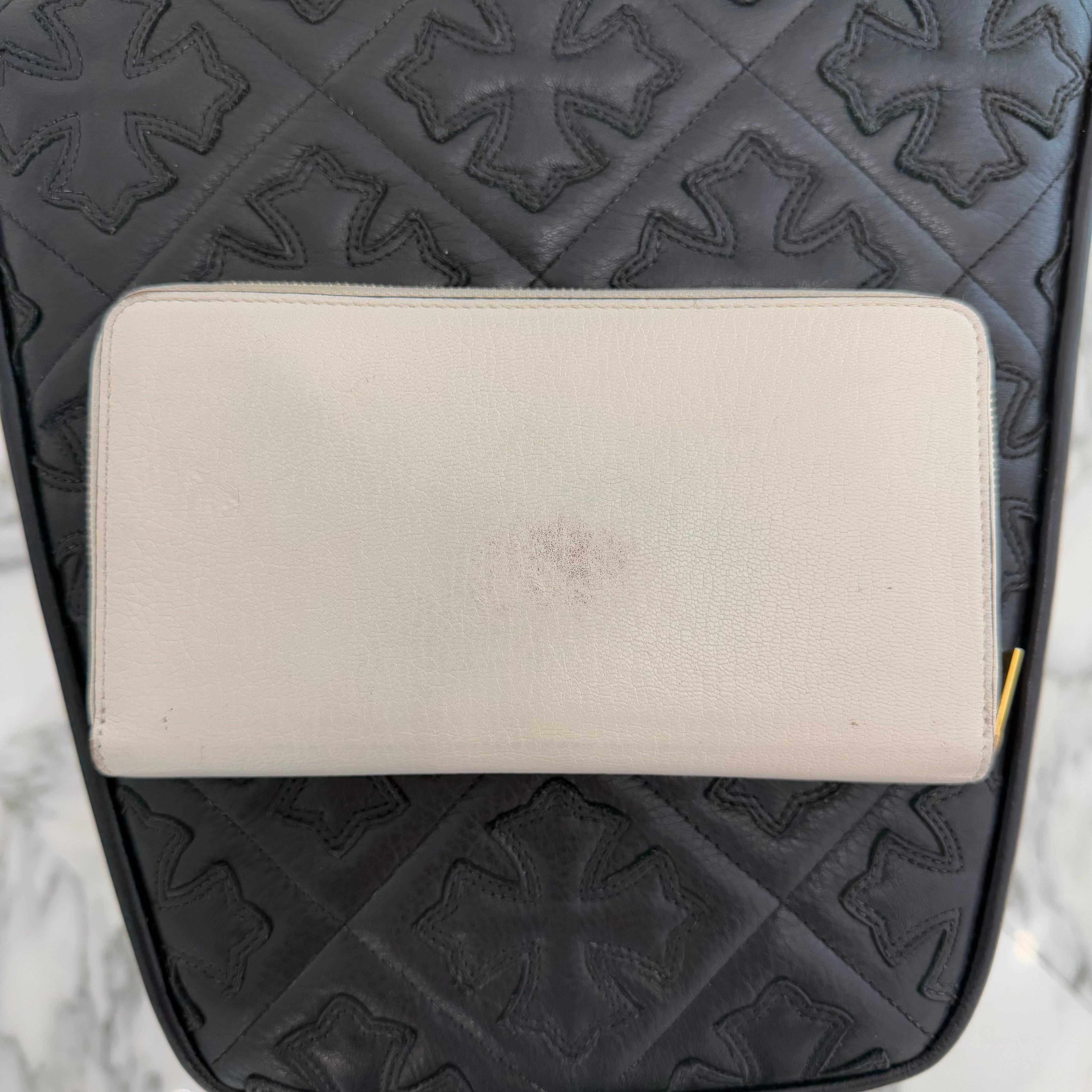 CELINE Leather Round Zipper Long Wallet "WHITE" セリーヌ レザー ラウンドファスナー ロングウォレット "ホワイト"