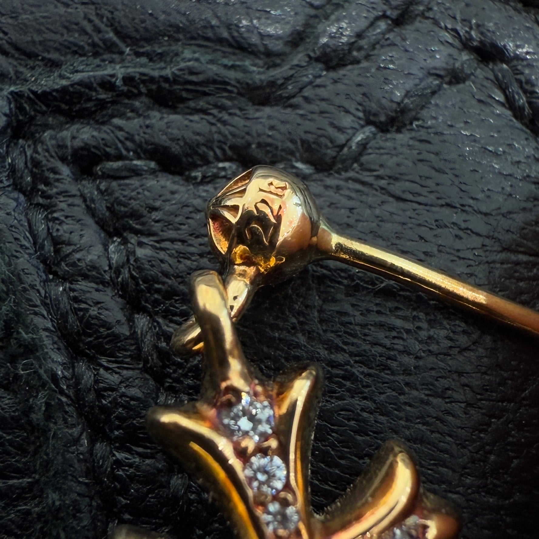 CHROME HEARTS 22K 3 Cemetery Cross Earring Pave Diamond クロムハーツ 22K 3セメタリークロス イヤリング パヴェダイヤモンド