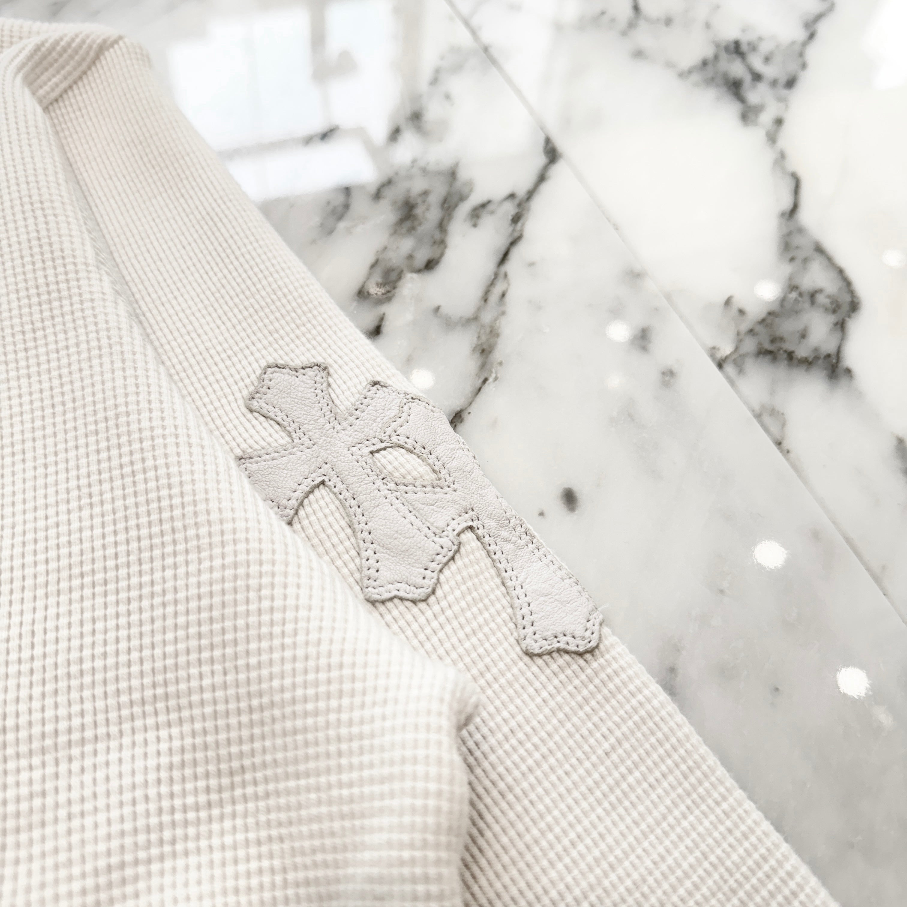 CHROME HEARTS Y Not Leather Cross Patch Thermal Long Sleeve Tee Size XL クロムハーツ ワイノット レザークロスパッチ サーマル ロングスリーブ Tシャツ サイズXL