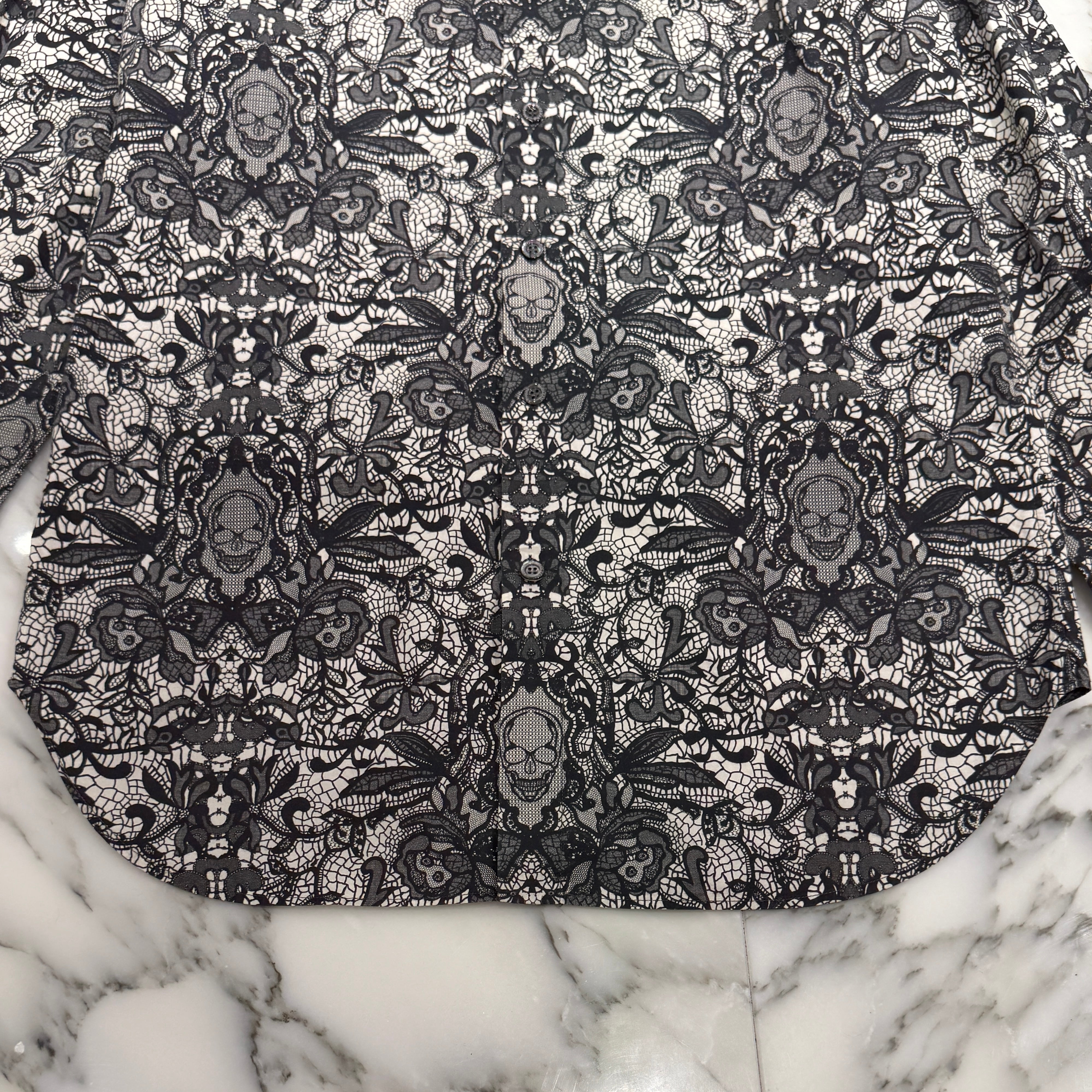 Alexander McQueen Skull Motif All Over Pattern Shirt 574579 QNO03 Size 15 アレクサンダー マックイーン スカルモチーフ オールオーバーパターンシャツ サイズ15