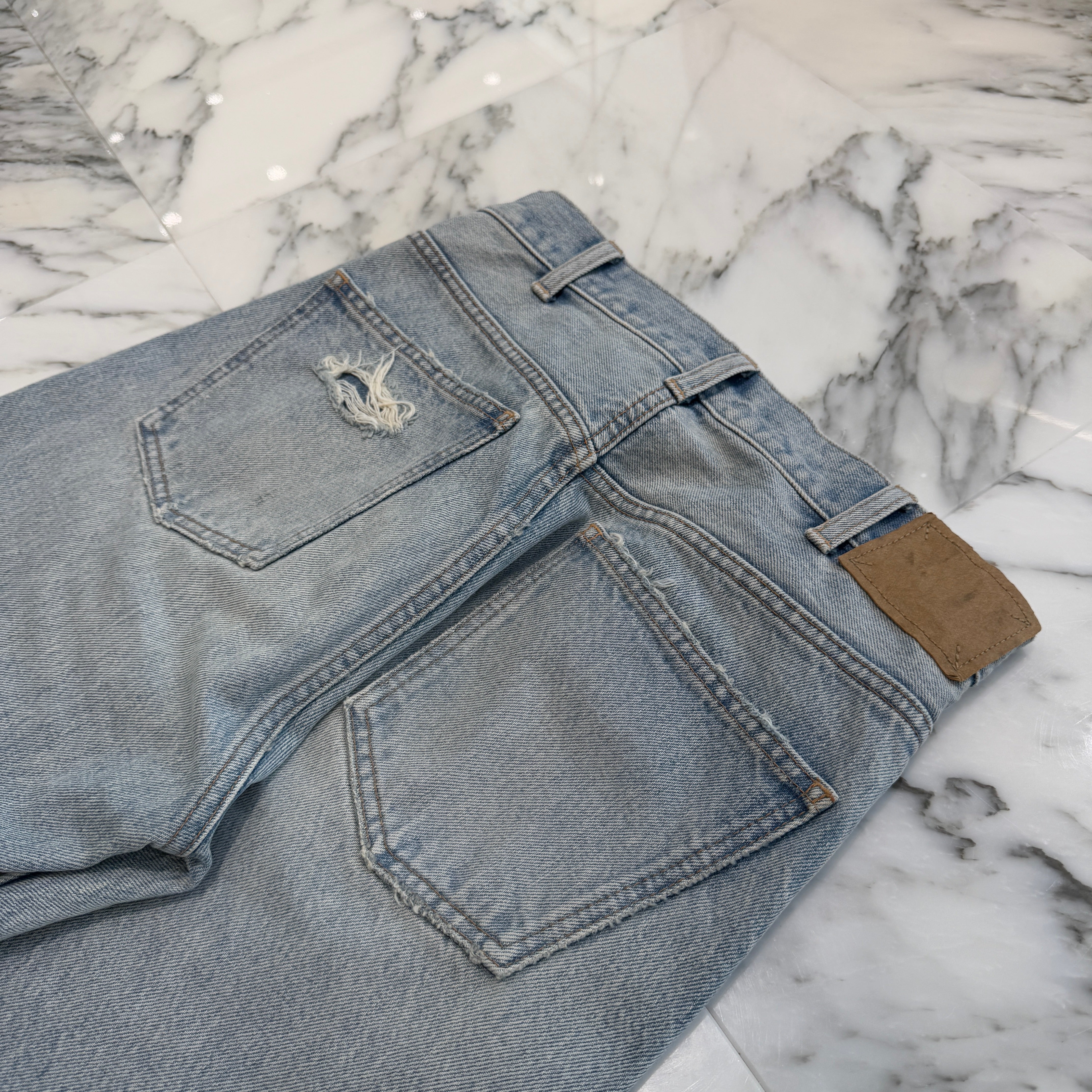 CELINE 2024SS Wesley Jeans In Breezy Point Wash Denim Pants N946629V.08ZY Size 26 セリーヌ ウェスリー ジーンズ イン ブリーズポイントウォッシュ デニムパンツ サイズ 26