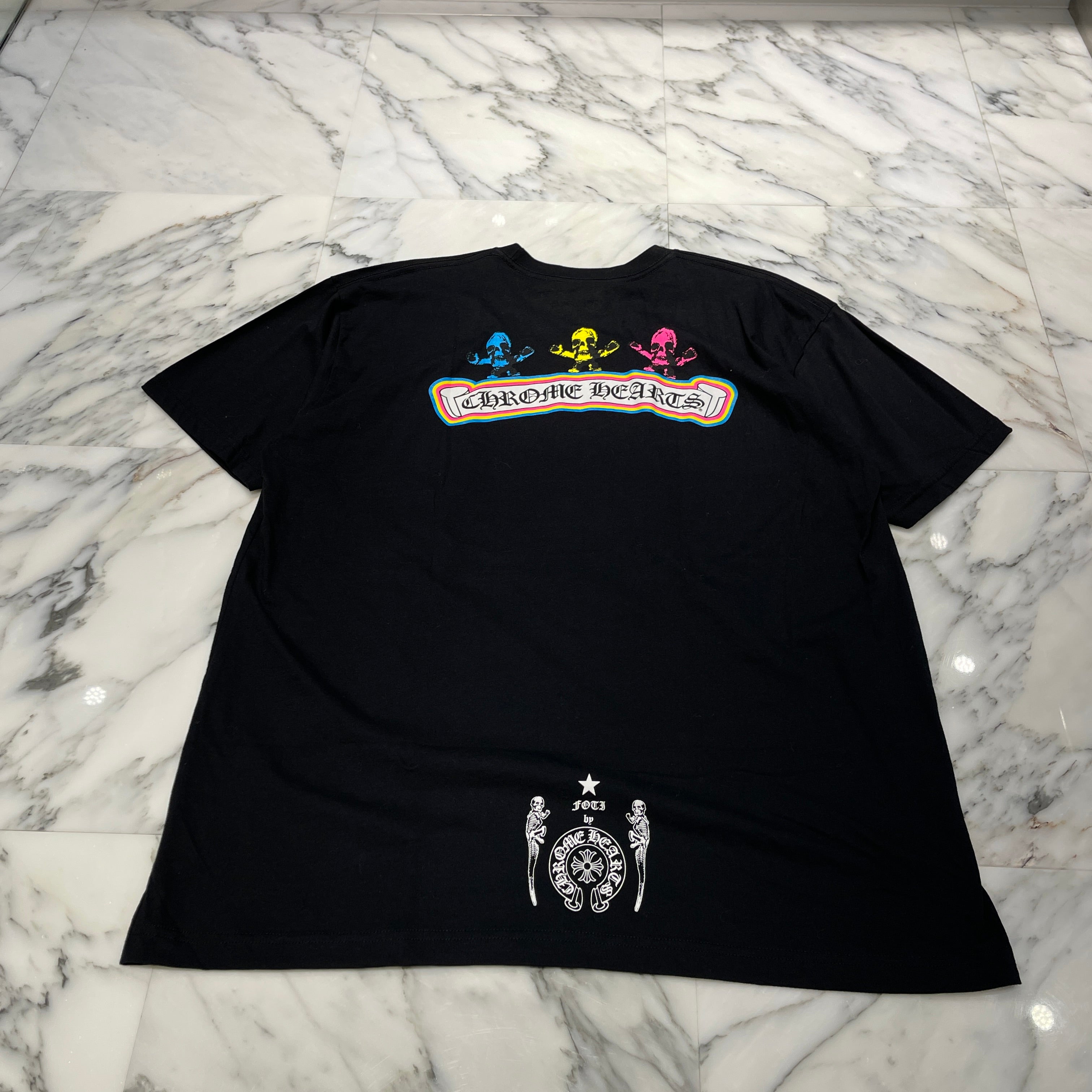 CHROME HEARTS 2024SS FOTI Rainbow Scroll Logo Tee Size XXL クロムハーツ フォティ レインボー スクロールロゴ Tシャツ サイズXXL