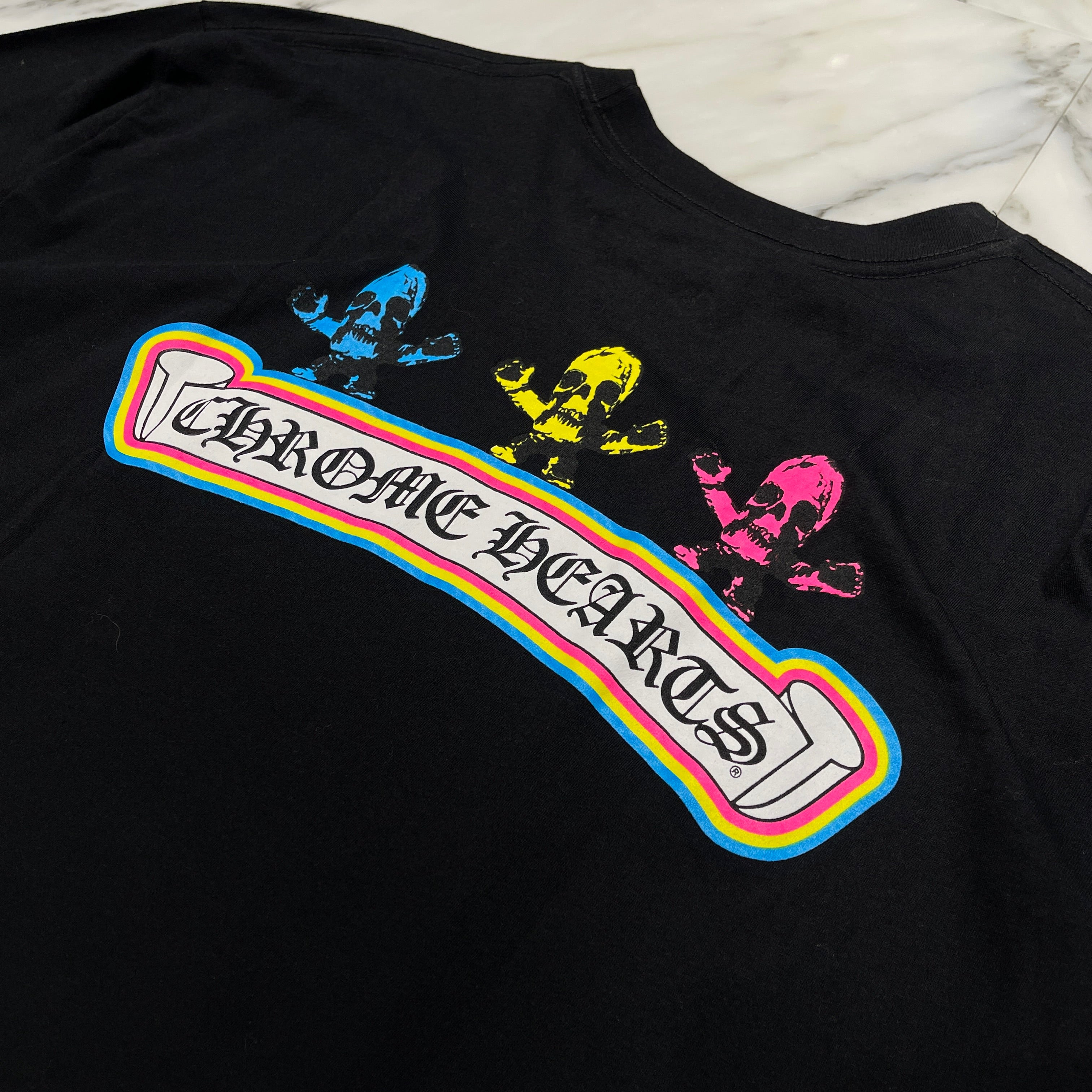 CHROME HEARTS 2024SS FOTI Rainbow Scroll Logo Tee Size XXL クロムハーツ フォティ レインボー スクロールロゴ Tシャツ サイズXXL