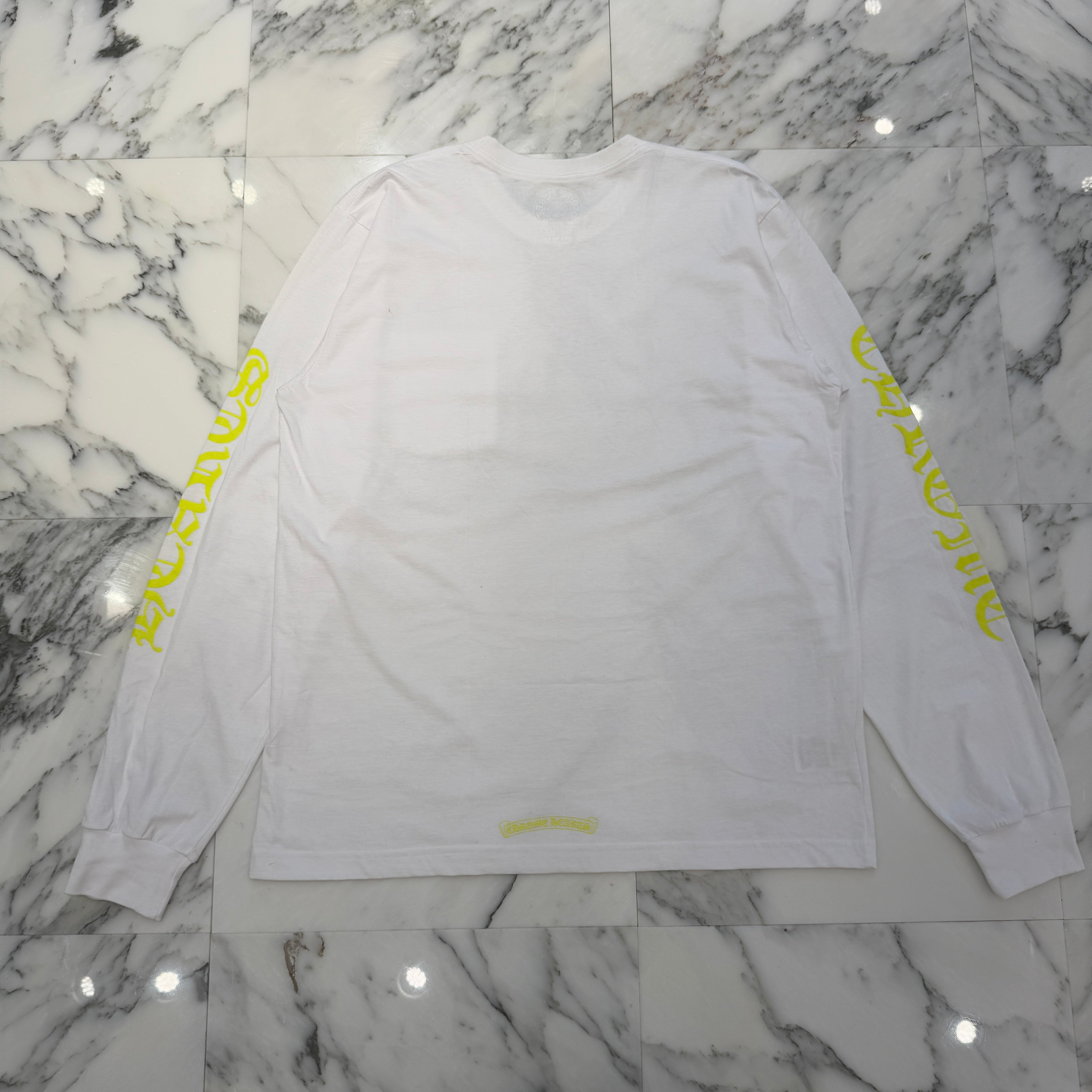 CHROME HEARTS Old English Neck Logo Neon Yellow Long Sleeve Tee Size L クロムハーツ オールドイングリッシュネックロゴネオンイエローロングスリーブTシャツ サイズL