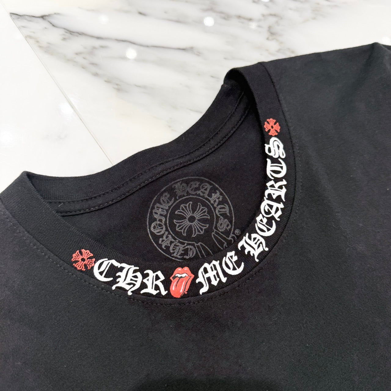 CHROME HEARTS ×The Rolling Stones 2024SS Lip Tan Neck Logo Tee Size L クロムハーツ × ローリングストーンズ リップ&タン ネックロゴ Tシャツ サイズL