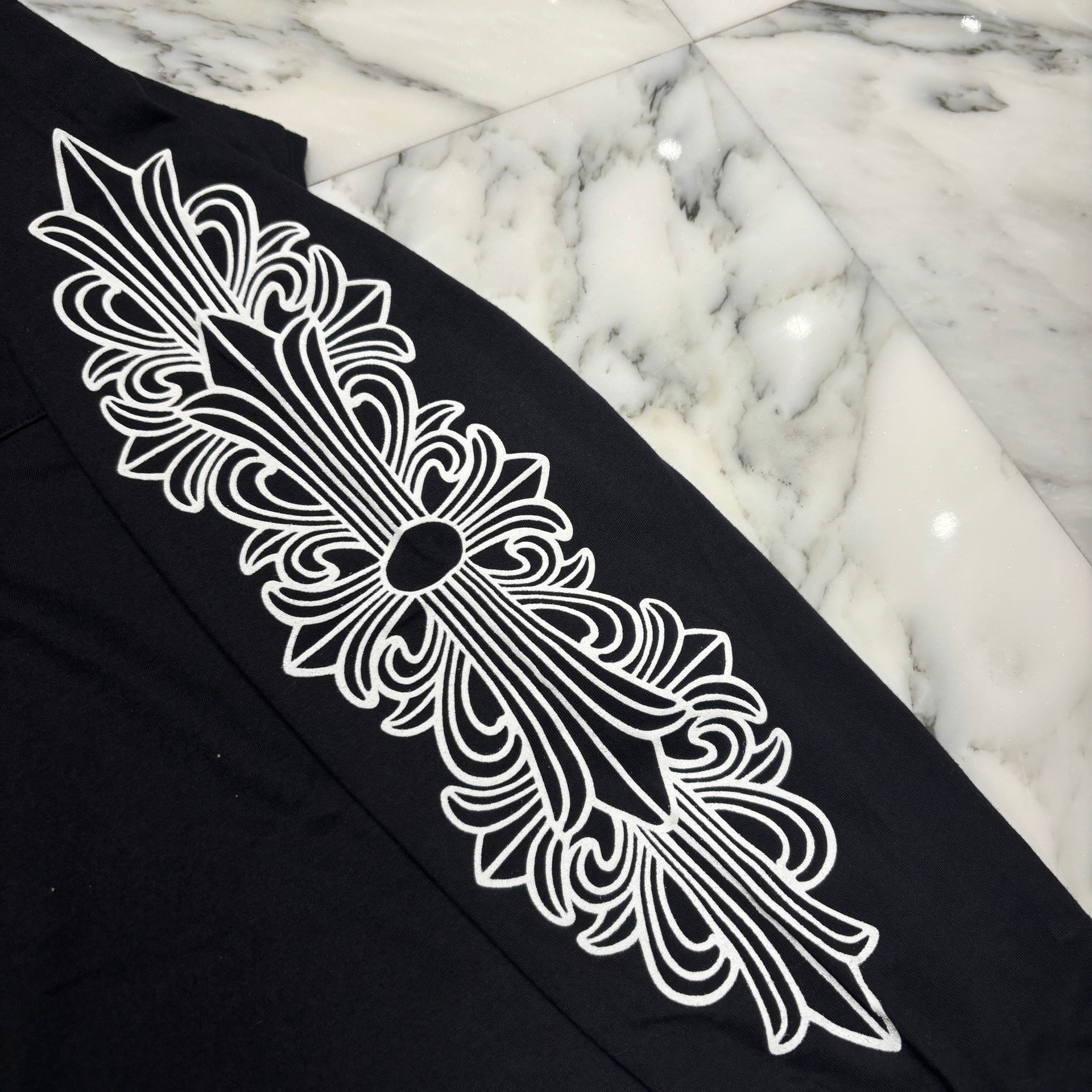 CHROME HEARTS × MATTY BOY ASPEN Limited Floral Cross Long Sleeve