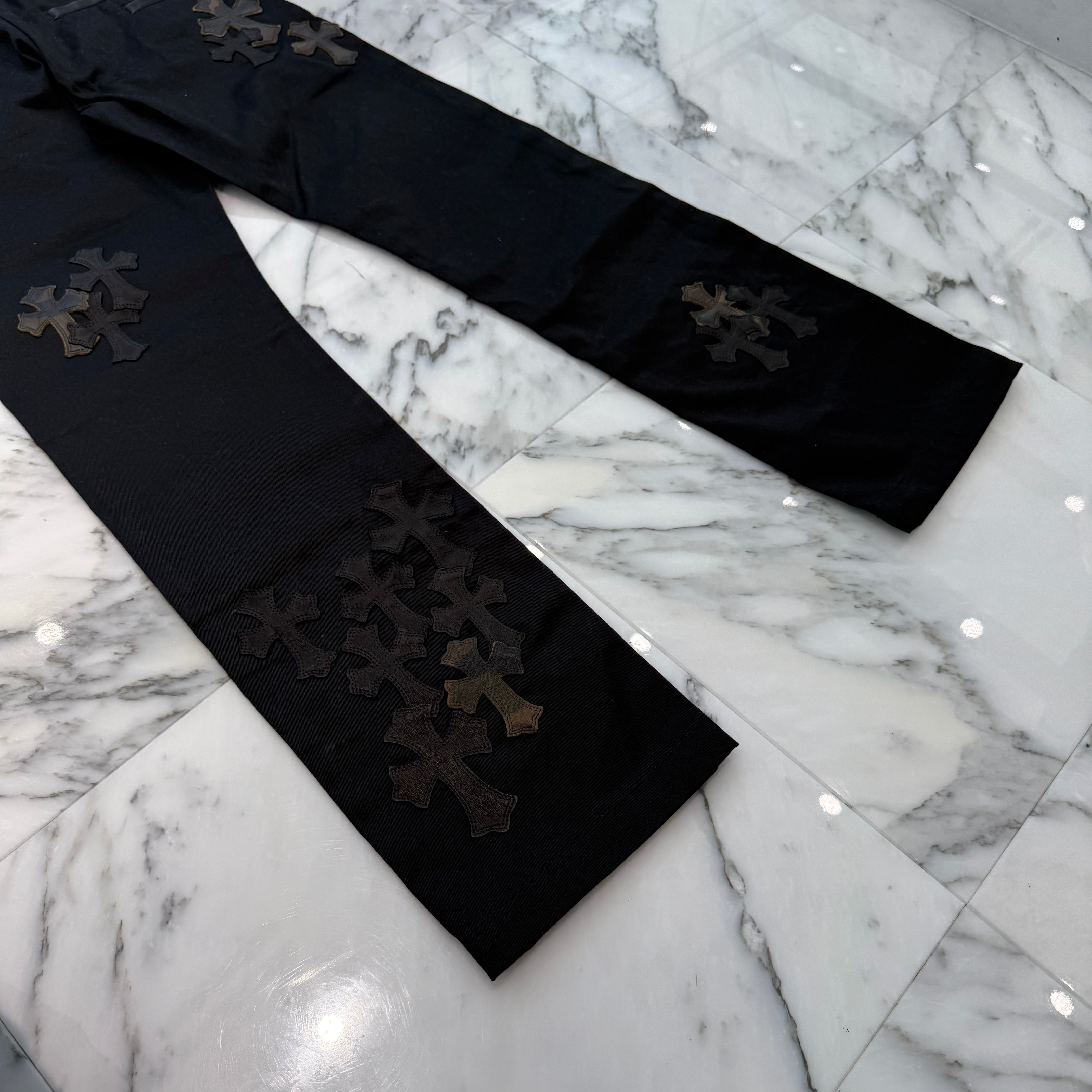 CHROME HEARTS Camouflage Cemetery Leather Cross Patch Chino Pants Size 27 クロムハーツ カモフラージュ セメタリー レザークロスパッチ チノパンツ サイズ27