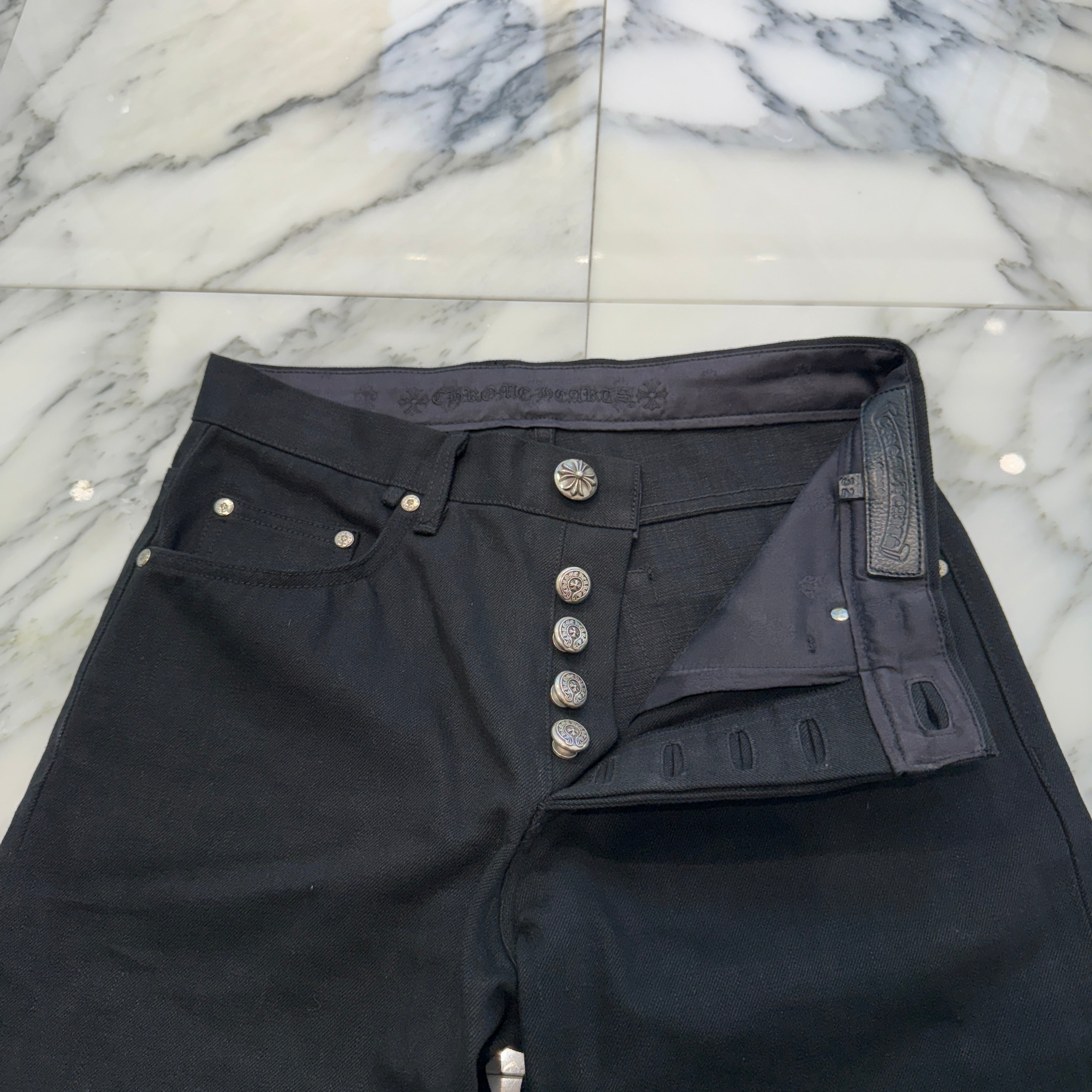 CHROME HEARTS Flare Knee Cross Ball Button Denim Pants Size 32 クロムハーツ フレアニー クロスボールボタン デニムパンツ サイズ32