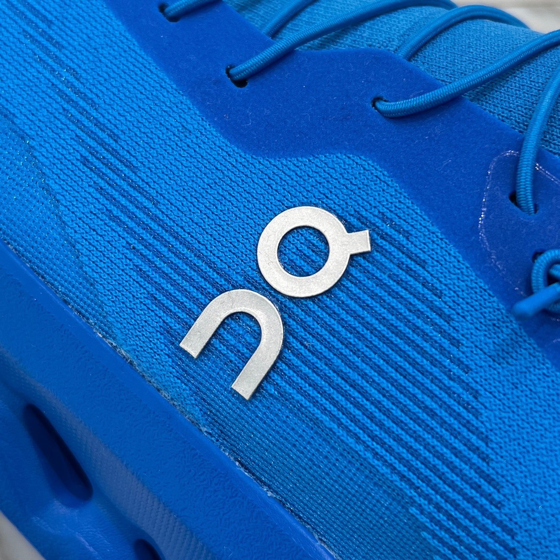 LOEWE × On 2025SS "CLOUDTILT" Sneakers M929282X15 Size 28.0cm ロエベ × オン "クラウドティルト" スニーカー サイズ28.0cm