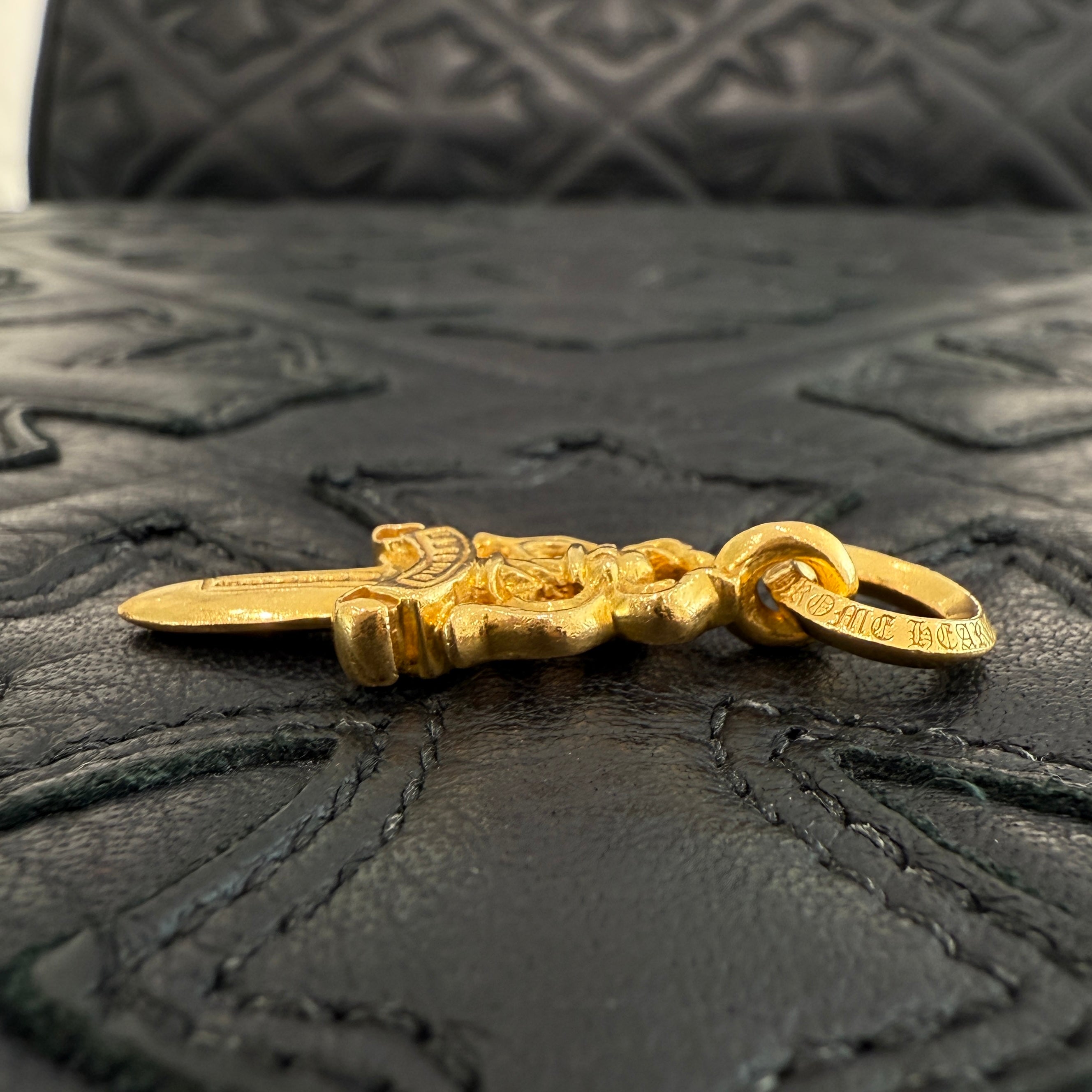 CHROME HEARTS 22K Dagger Charm #5 Pendant Top クロムハーツ 22K ダガーチャーム #5 ペンダントトップ