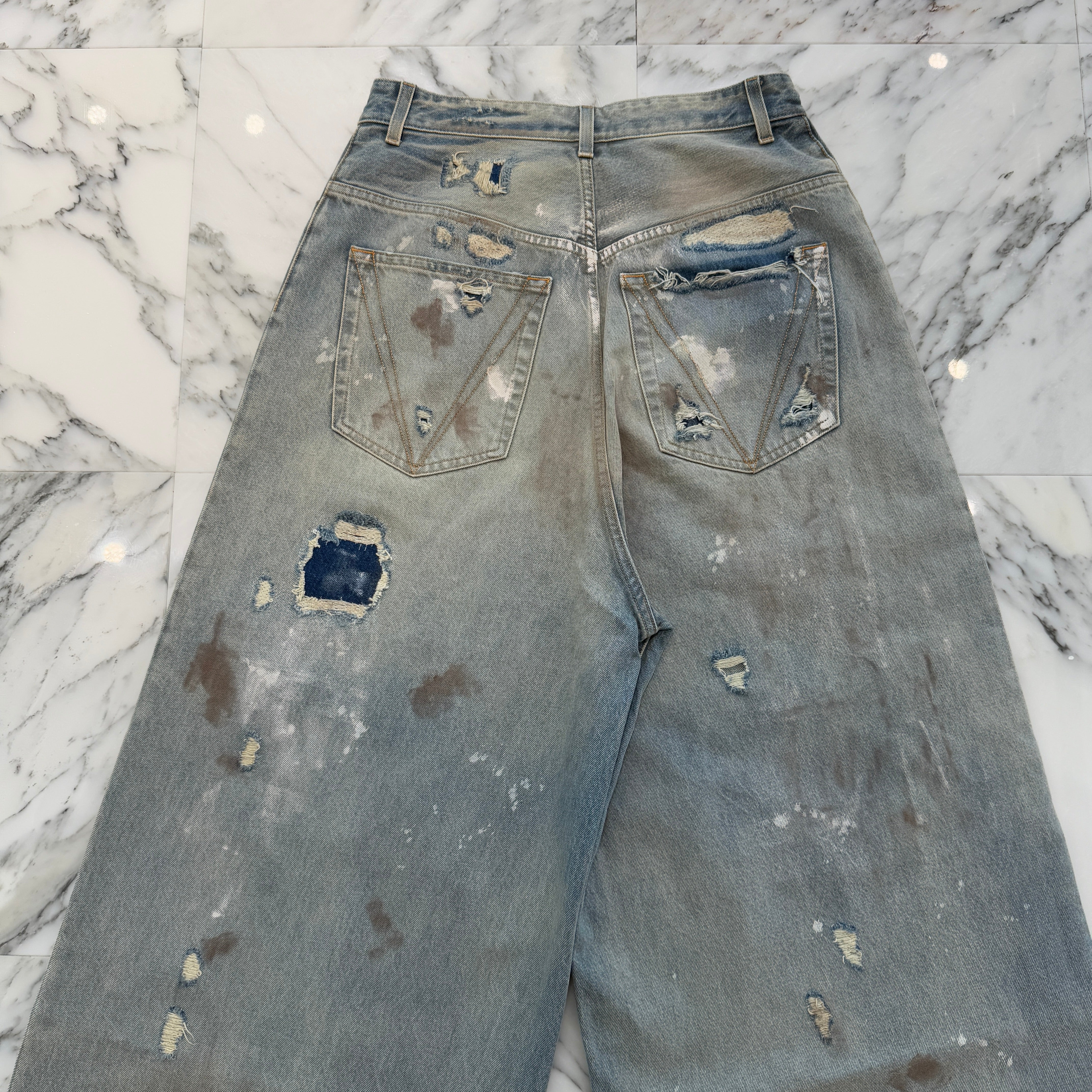 VETEMENTS 2024AW Distressed Trashed Big Shape Jeans UA65PA885N Size 31 ヴェトモン ディストレスト トラッシュド ビッグシェイプ ジーンズ サイズ31