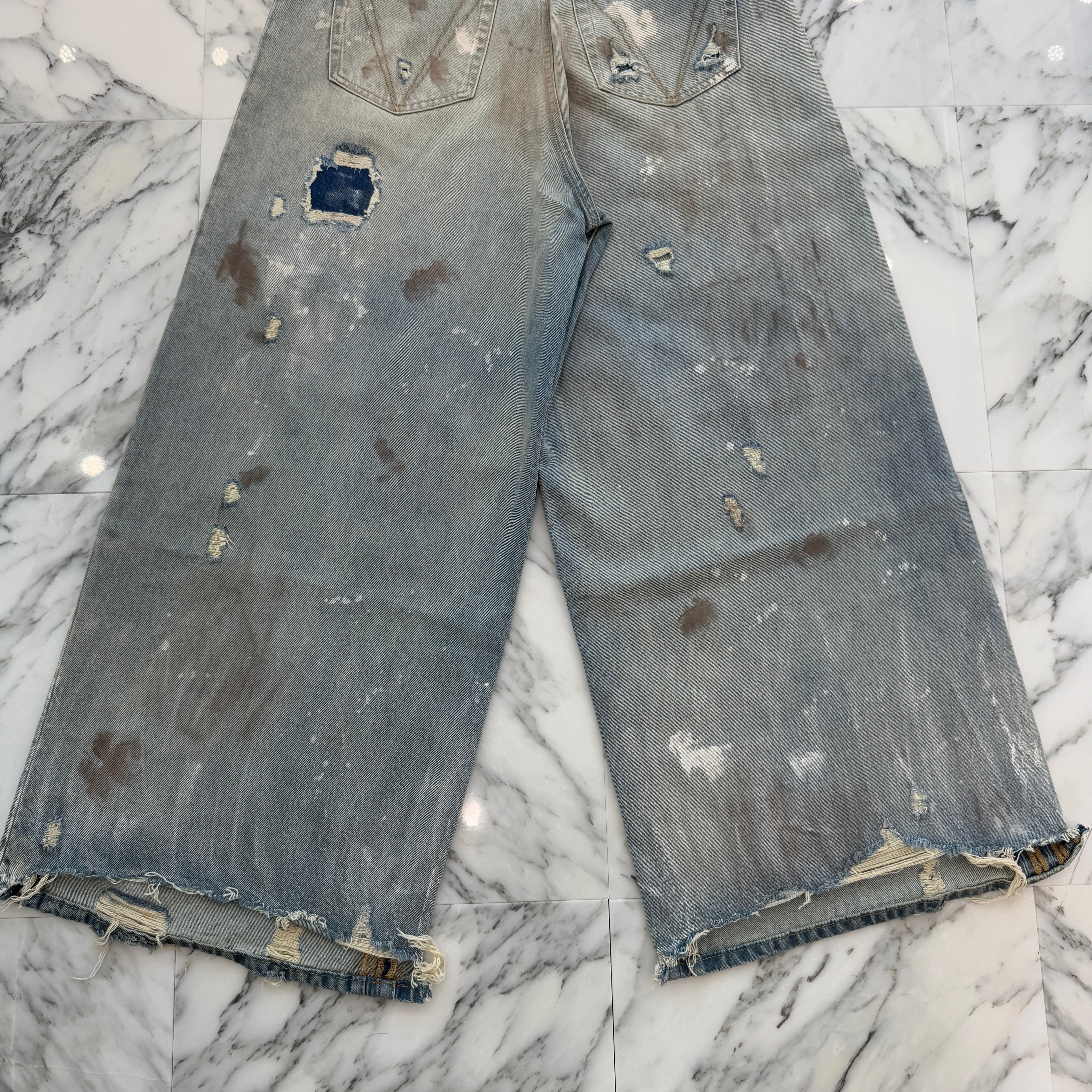 VETEMENTS 2024AW Distressed Trashed Big Shape Jeans UA65PA885N Size 31 ヴェトモン ディストレスト トラッシュド ビッグシェイプ ジーンズ サイズ31