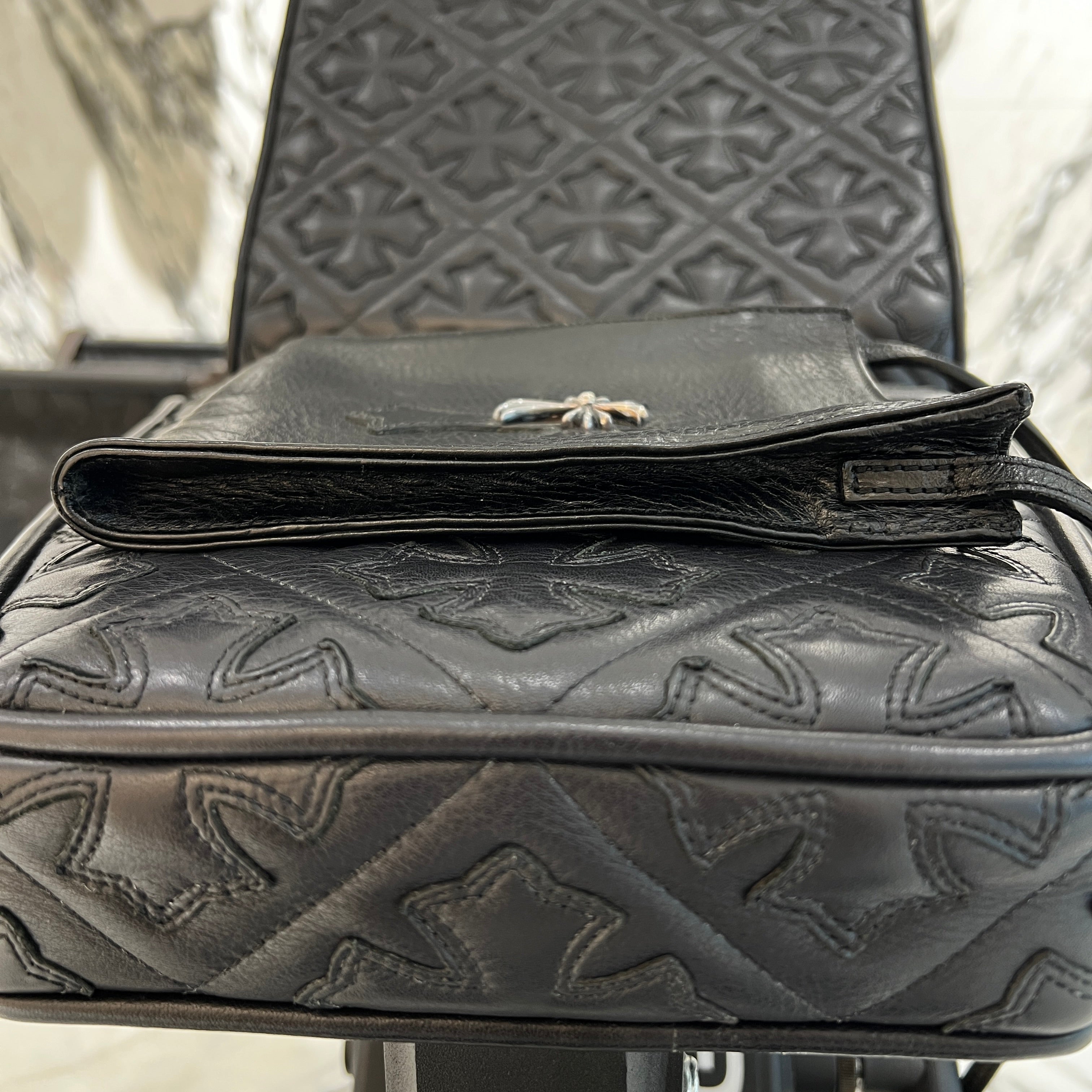 CHROME HEARTS CH Silver Cross Square Pocket Leather Shoulder Bag クロムハーツ CH シルバークロス スクエアポケット レザーショルダーバッグ