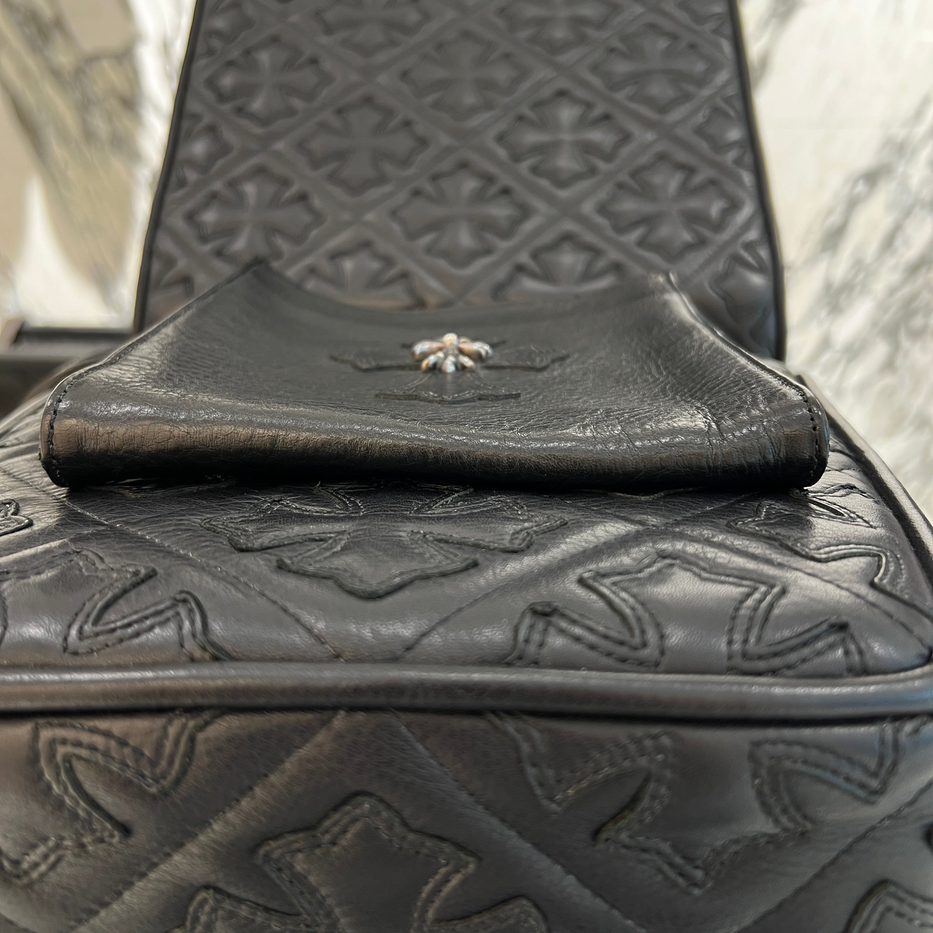 CHROME HEARTS CH Silver Cross Square Pocket Leather Shoulder Bag クロムハーツ CH シルバークロス スクエアポケット レザーショルダーバッグ