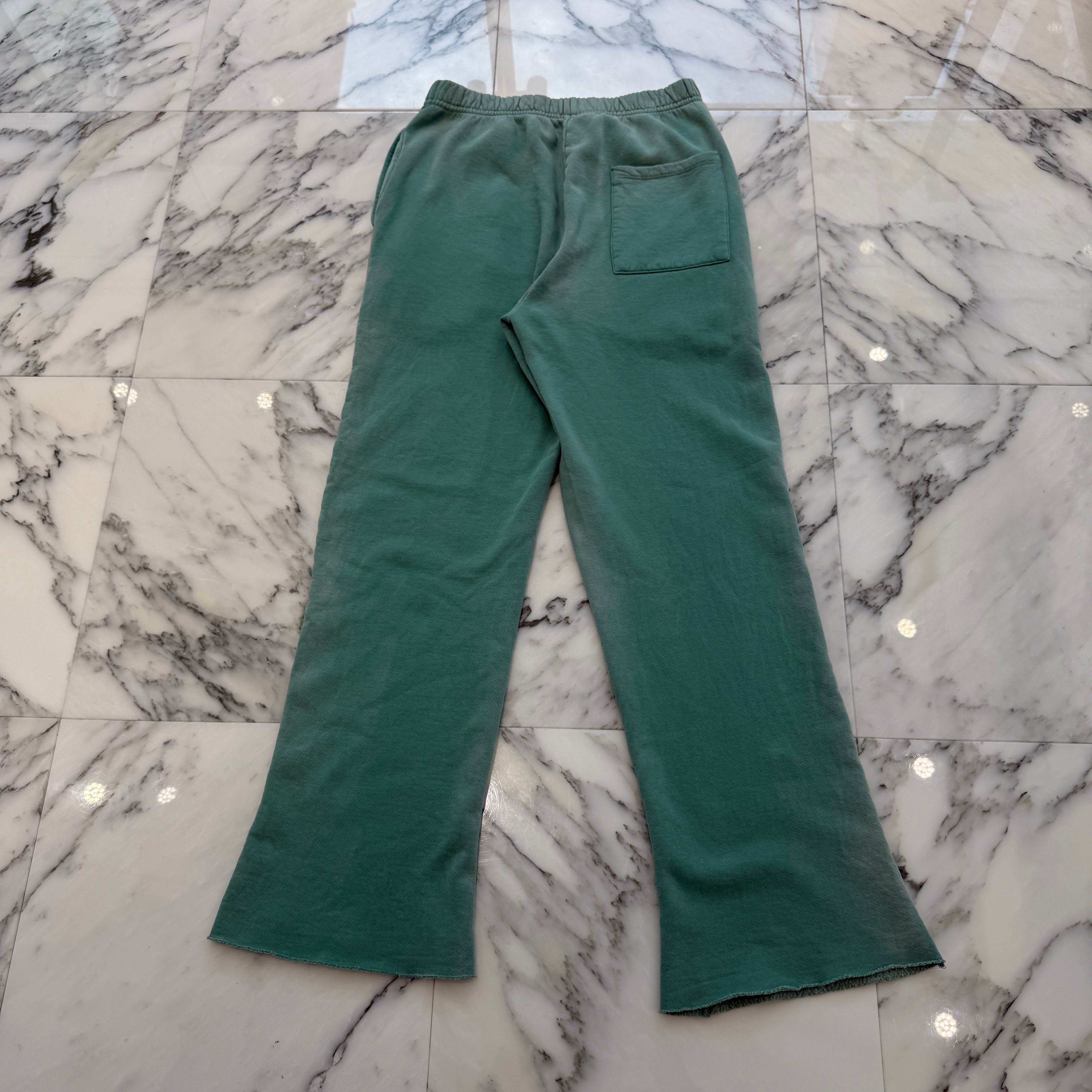 Thirteen Studios Faded Green Pullover Hoodie size M ＆ Faded Green Sweat Pants size S サーティーンスタジオ フェードグリーン プルオーバーフーディ サイズM＆フェードグリーンスウェットパンツ サイズS