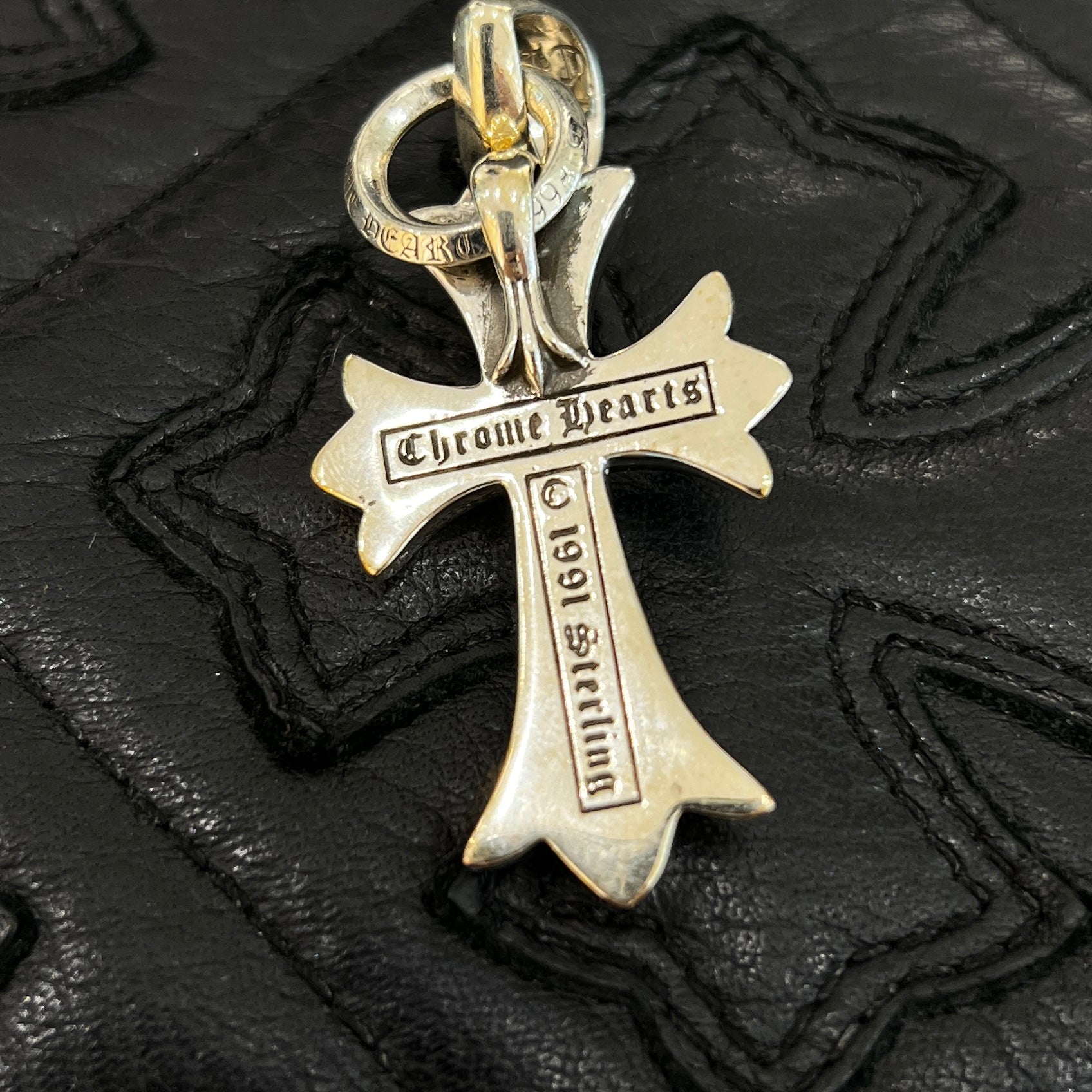 CHROME HEARTS Small CH Cross Pendant With Bail クロムハーツ スモール CHクロス ペンダント ウィズ ベイル シルバー925