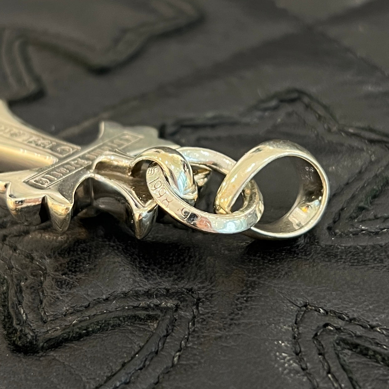 CHROME HEARTS Small CH Cross Pendant With Bail クロムハーツ スモール CHクロス ペンダント ウィズ ベイル シルバー925