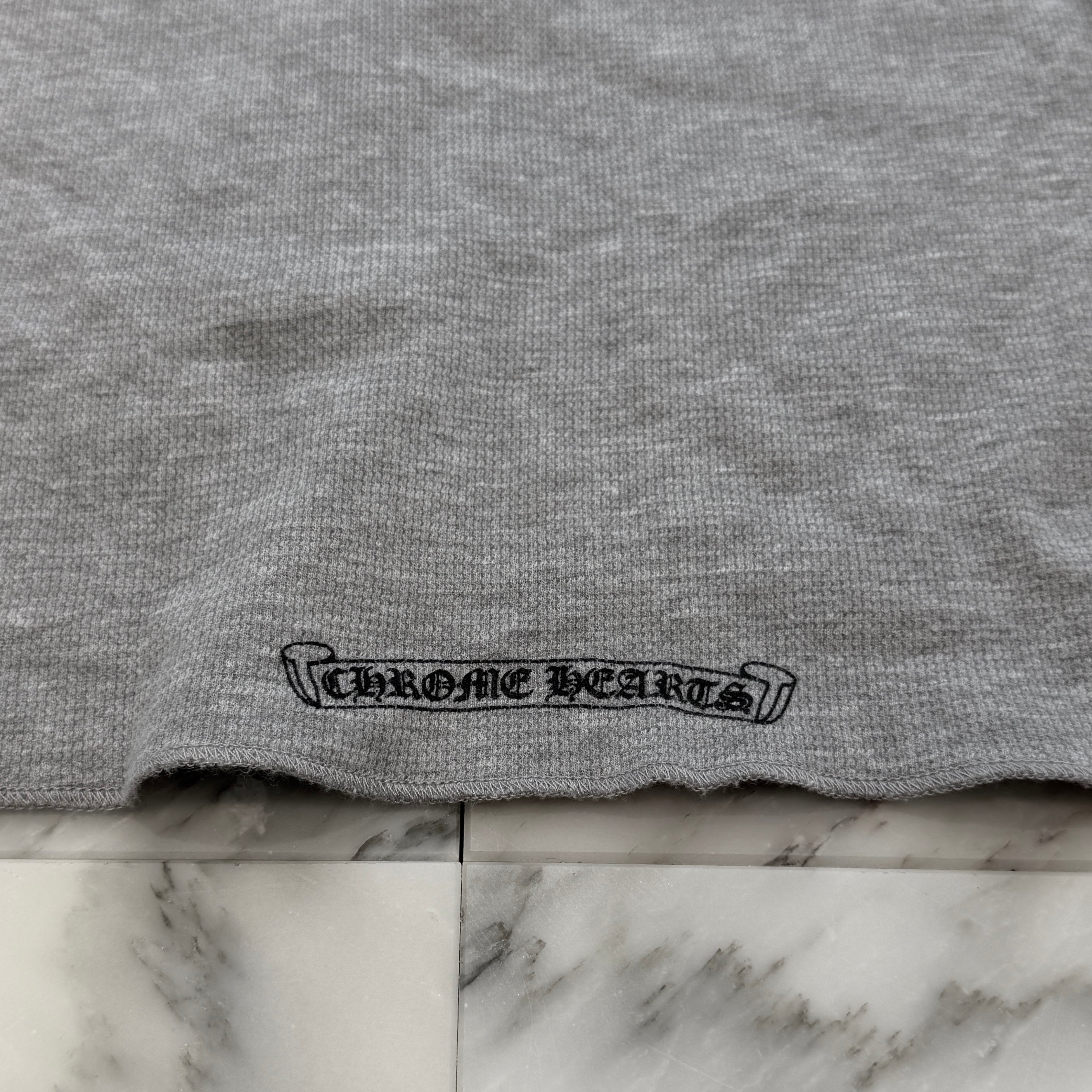 CHROME HEARTS 2025SS Scroll Label Arm Logo Print Ladies Thermal Long Sleeve Tee Size M クロムハーツ スクロールラベル アームロゴプリント レディース サーマル ロングスリーブ Tシャツ サイズM