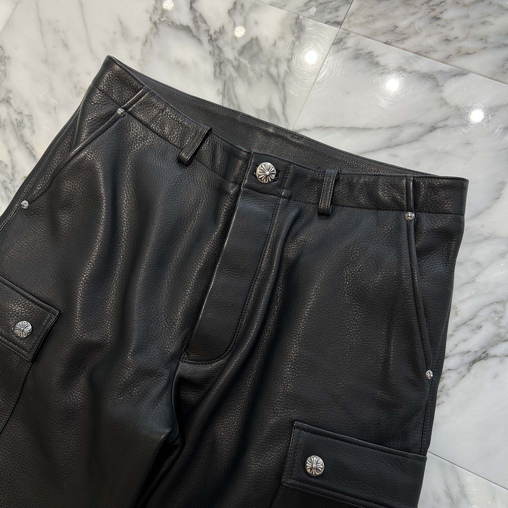 CHROME HEARTS Cross Ball Button Leather Cargo Pants Size 34 クロムハーツ クロスボールボタン レザー カーゴパンツ サイズ34