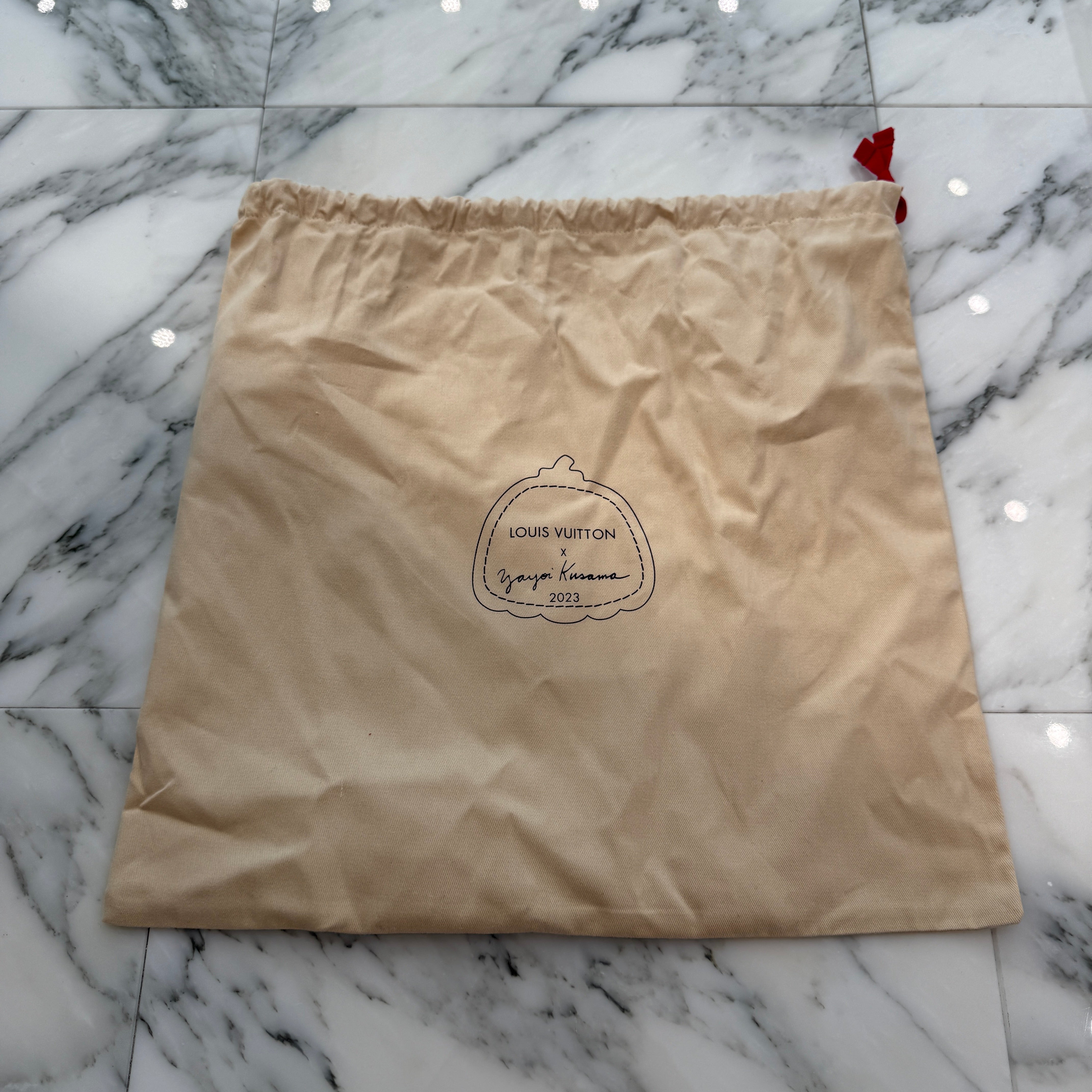 LOUIS VUITTON × YAYOI KUSAMA 2021SS LV Trainer Sneakers 1AB8JE Size 8 ルイヴィトン × 草間彌生 LV トレイナー スニーカー サイズ8