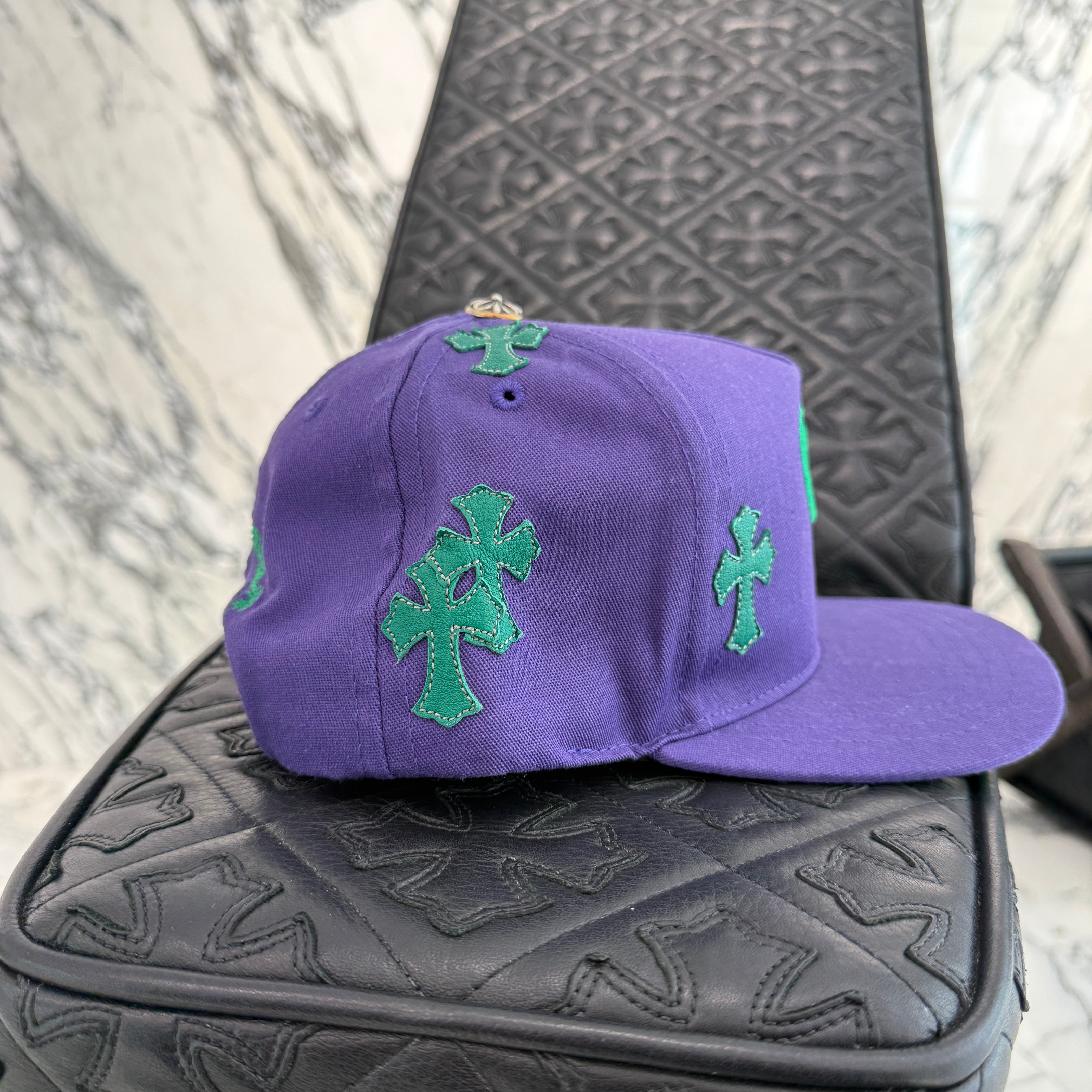 CHROME HEARTS Cemetery Cross Patch Trucker Cap ONE SIZE（53-60） クロムハーツ セメタリークロスパッチ トラッカーキャップ ONE SIZE（53-60）