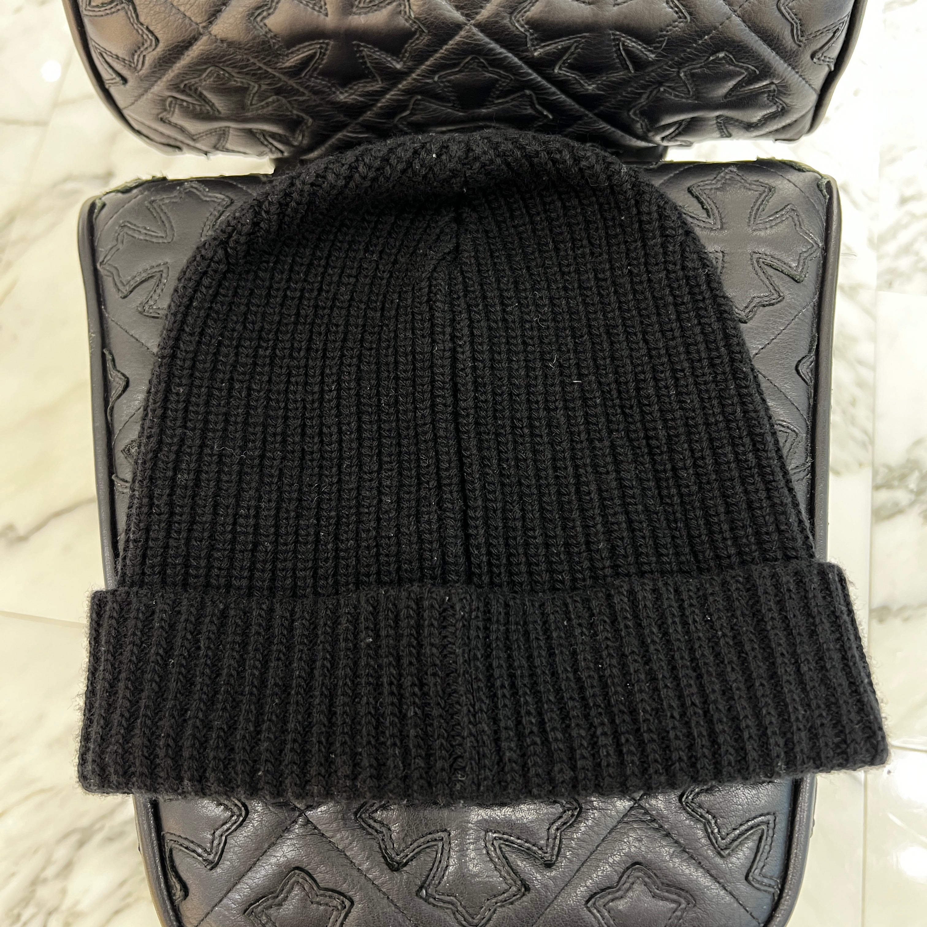 CELINE 2022AW Logo Embroidery Gradient Sequin Beanie 2A07Z666Q Size TU セリーヌ  ロゴエンブロイダリー グラデーション スパンコール ビーニー  サイズTU