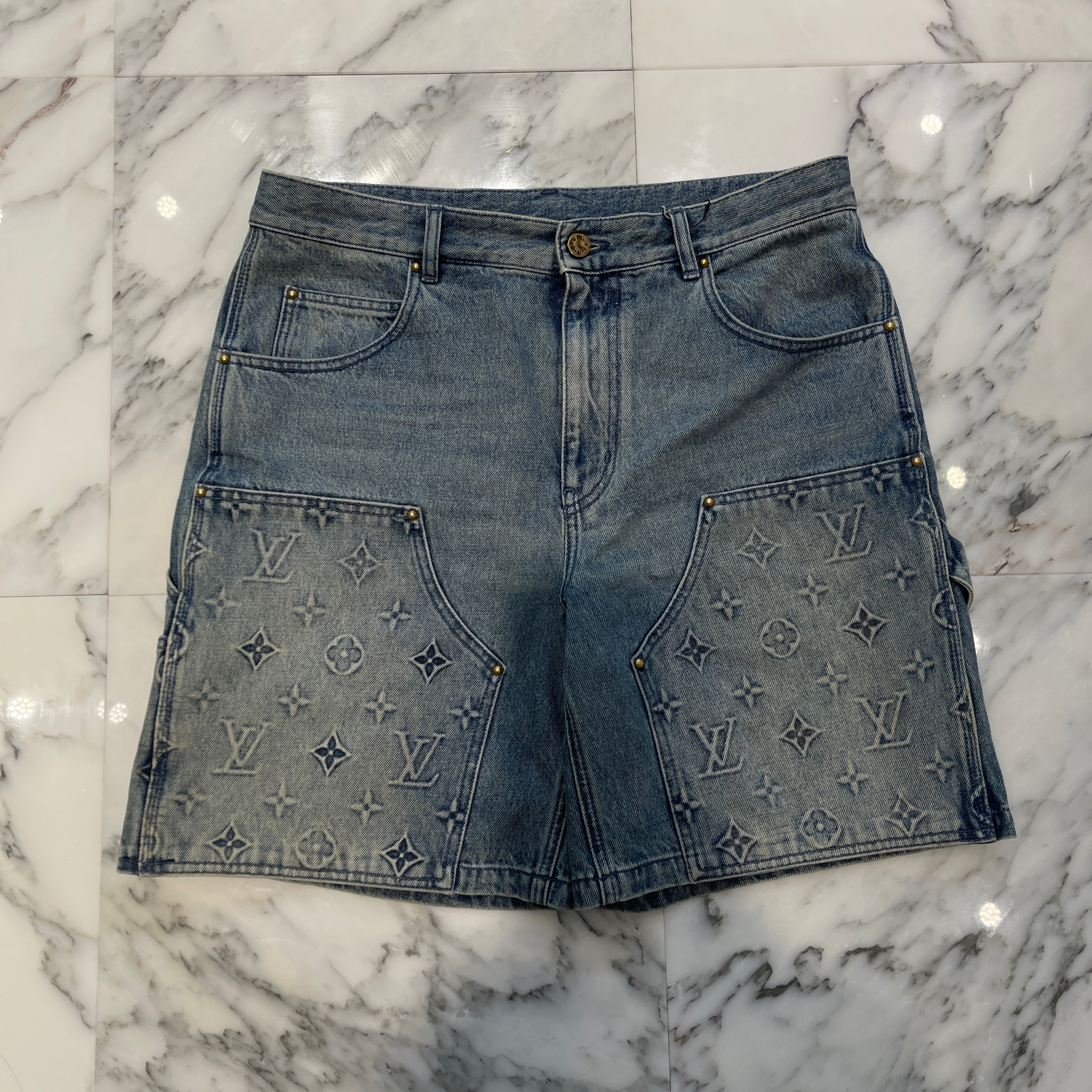 LOUIS VUITTON 2023AW Denim Carpenter Shorts 1ABJ7E Size 33 ルイヴィトン デニム カーペンター ショーツ サイズ33