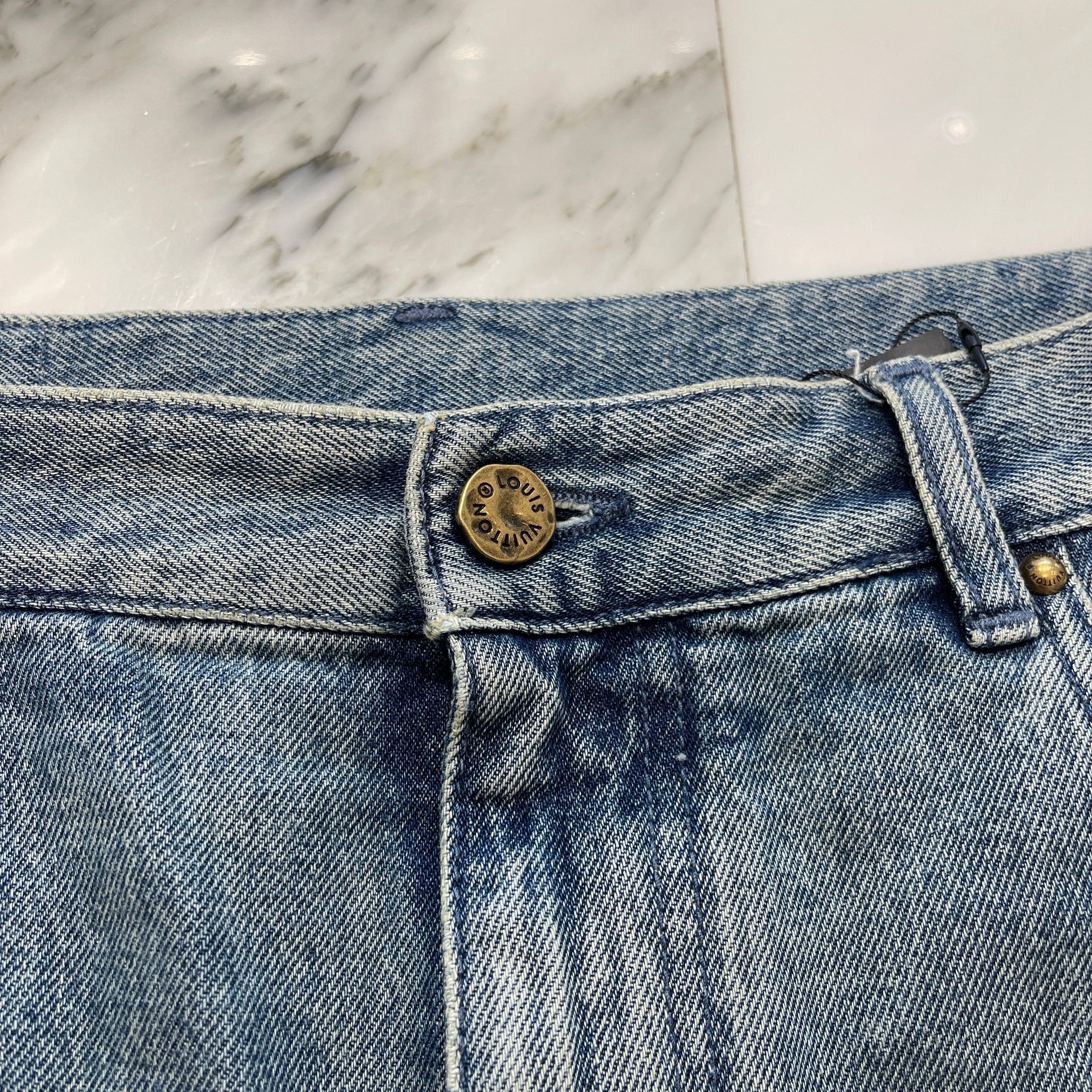 LOUIS VUITTON 2023AW Denim Carpenter Shorts 1ABJ7E Size 33 ルイヴィトン デニム カーペンター ショーツ サイズ33