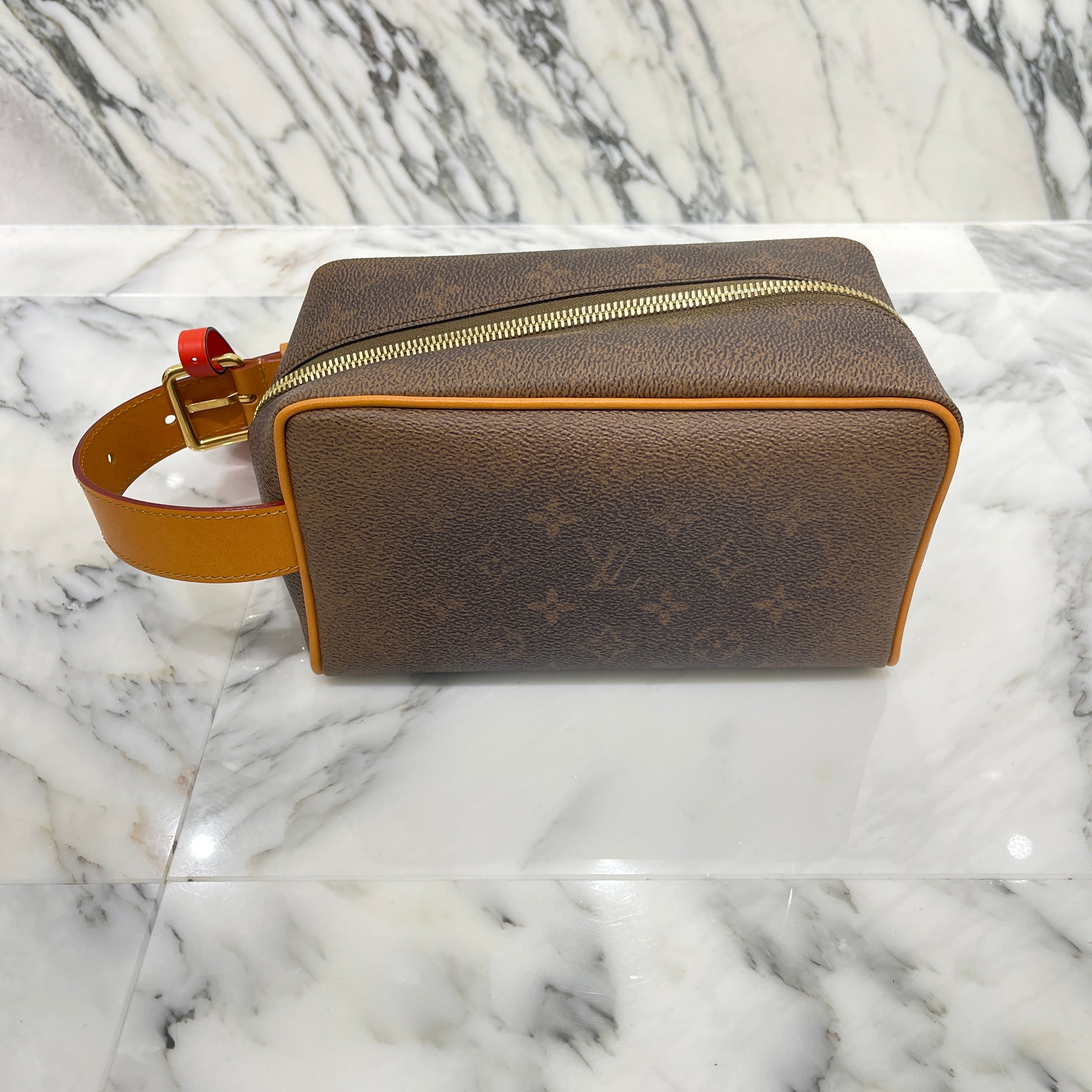 LOUIS VUITTON 2024SS Rocker Dopp Kit Poach M11765 ルイヴィトン ロッカードップ・キット ポーチ ハンドバッグ