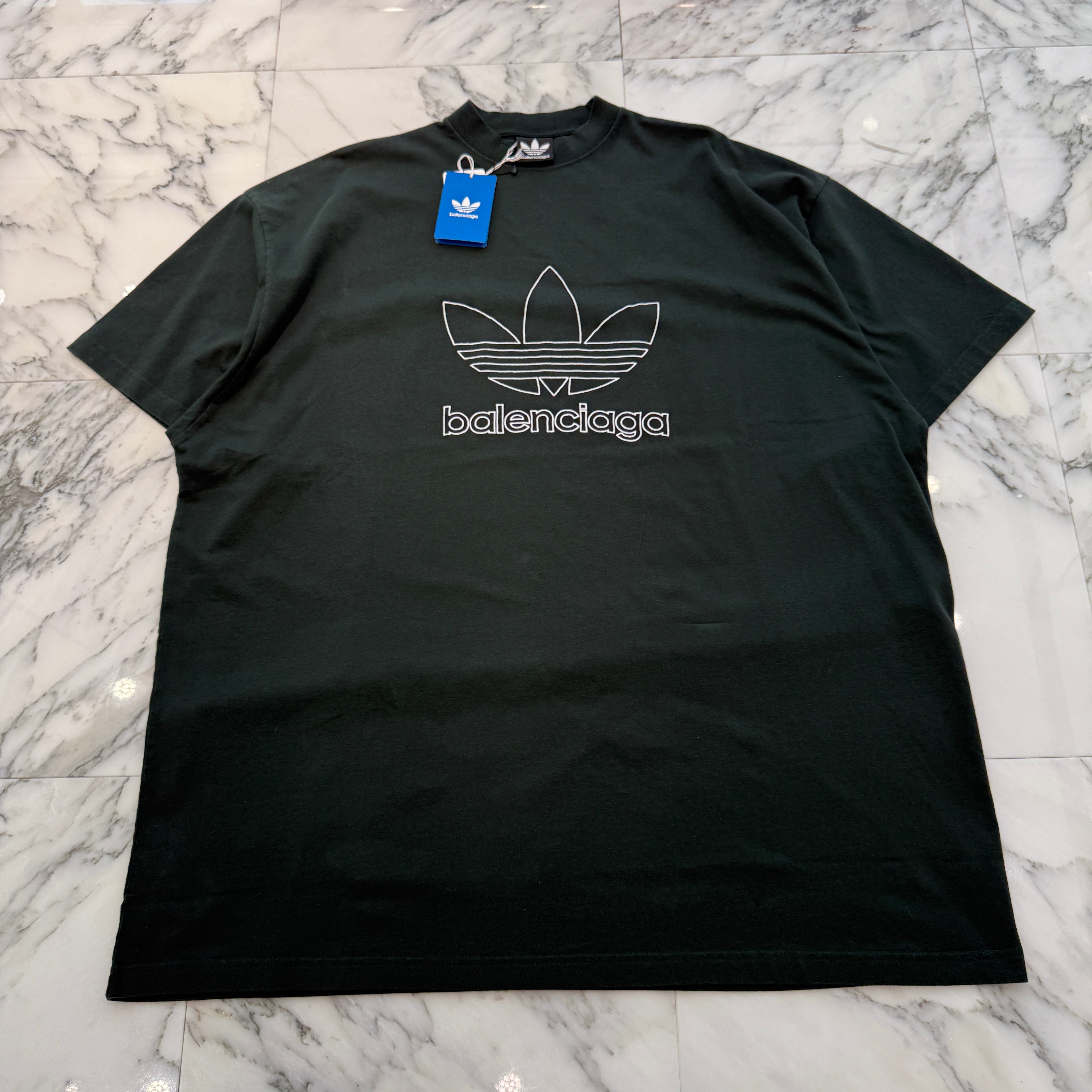 BALENCIAGA × adidas 2023SS Trefoil Logo embroidery Tee 723976 TNVN8 Size 5 バレンシアガ×アディダス トレフォイルロゴ刺繡 Tシャツ サイズ5